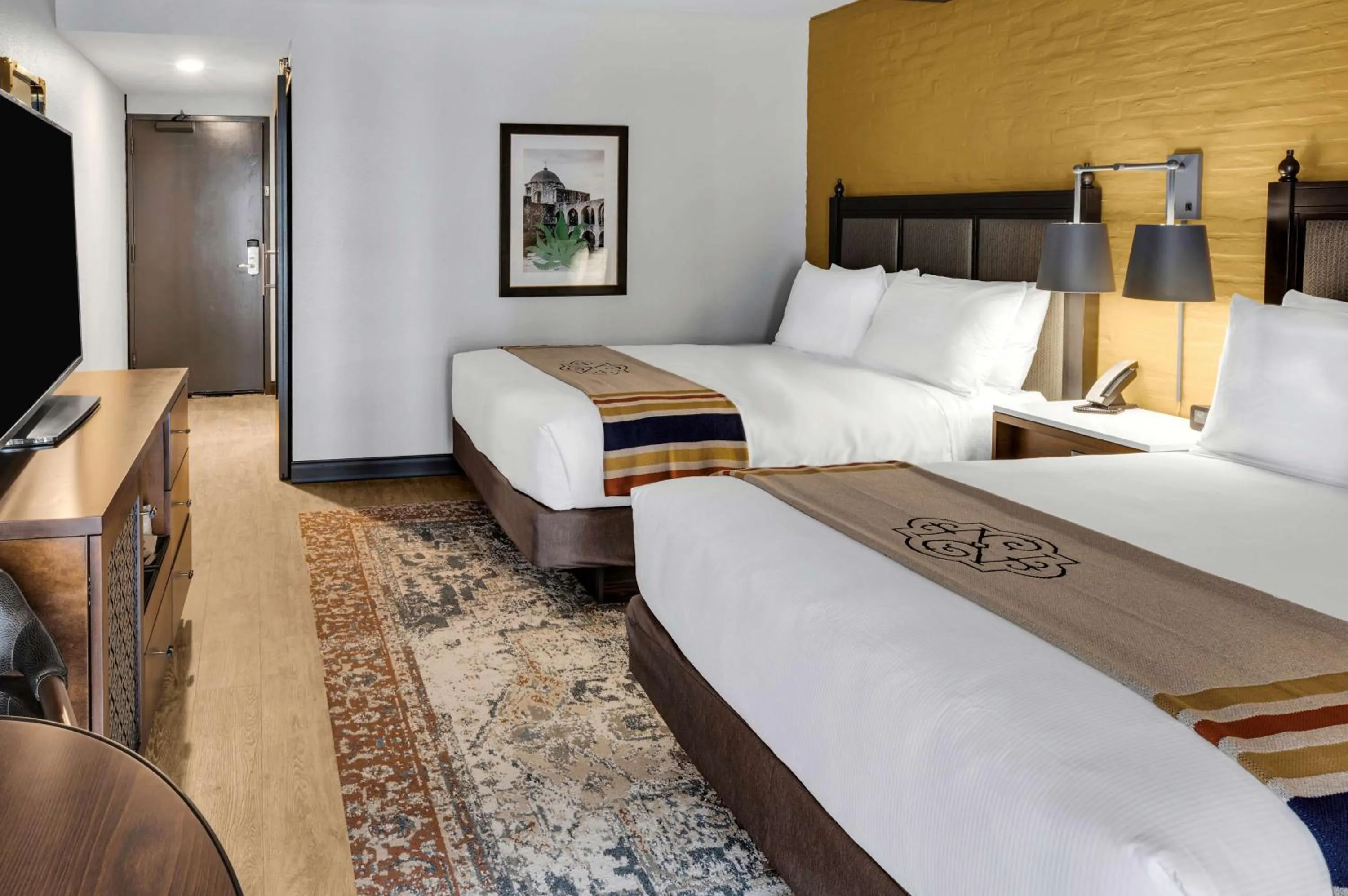 Queen Room with Two Queen Beds - Courtyard Facing in Estancia del Norte San Antonio, A Tapestry Hotel by Hilton