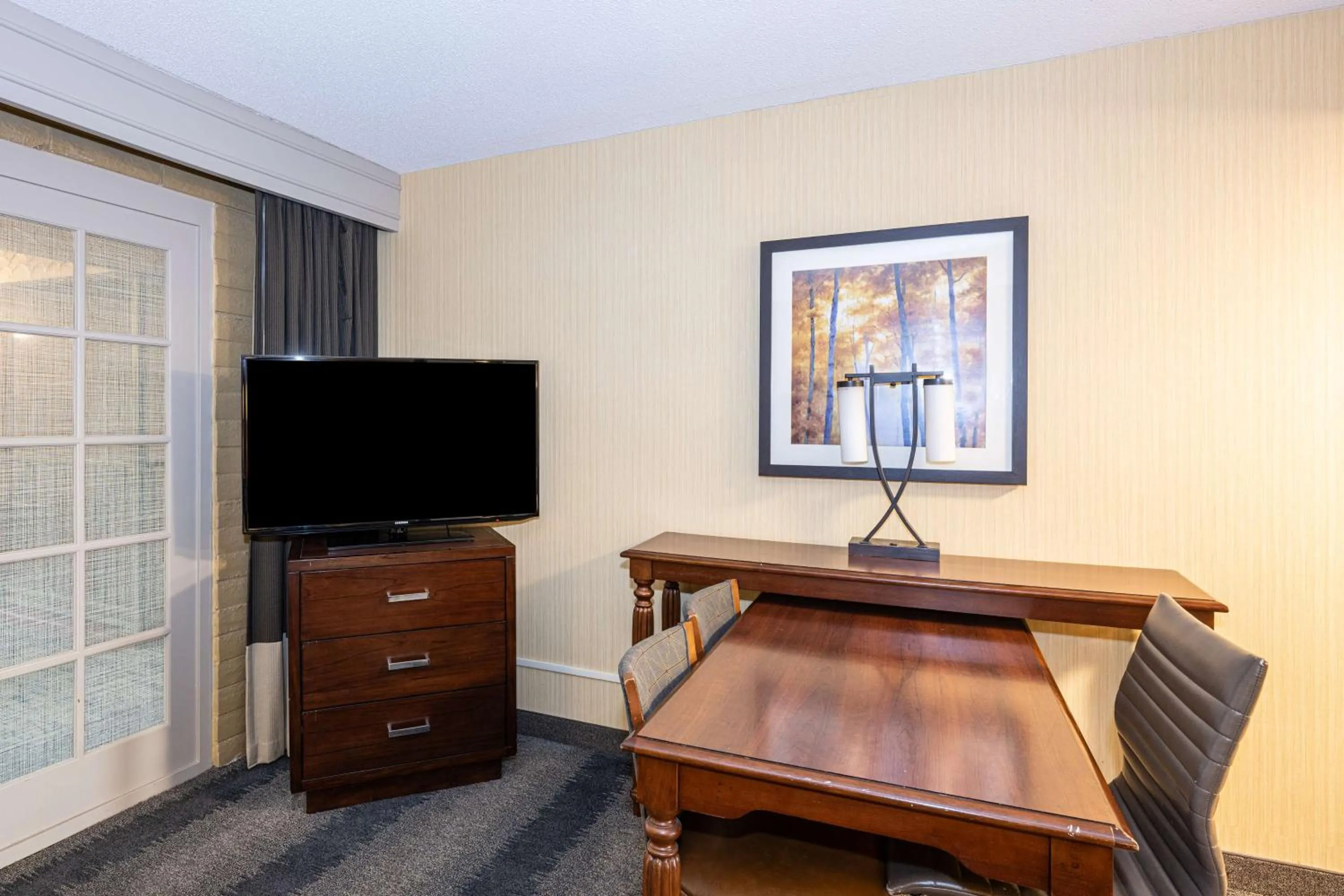 Deluxe Suite in Embassy Suites by Hilton Bloomington/Minneapolis