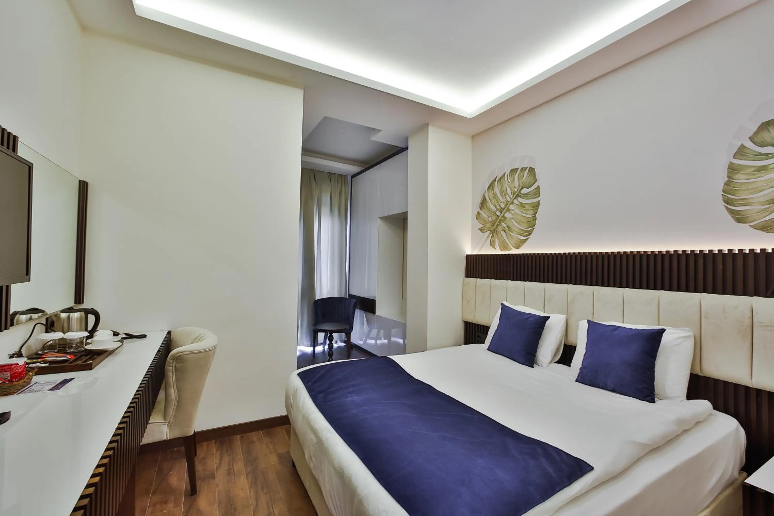 Budget Double Room in Kavala Hotel