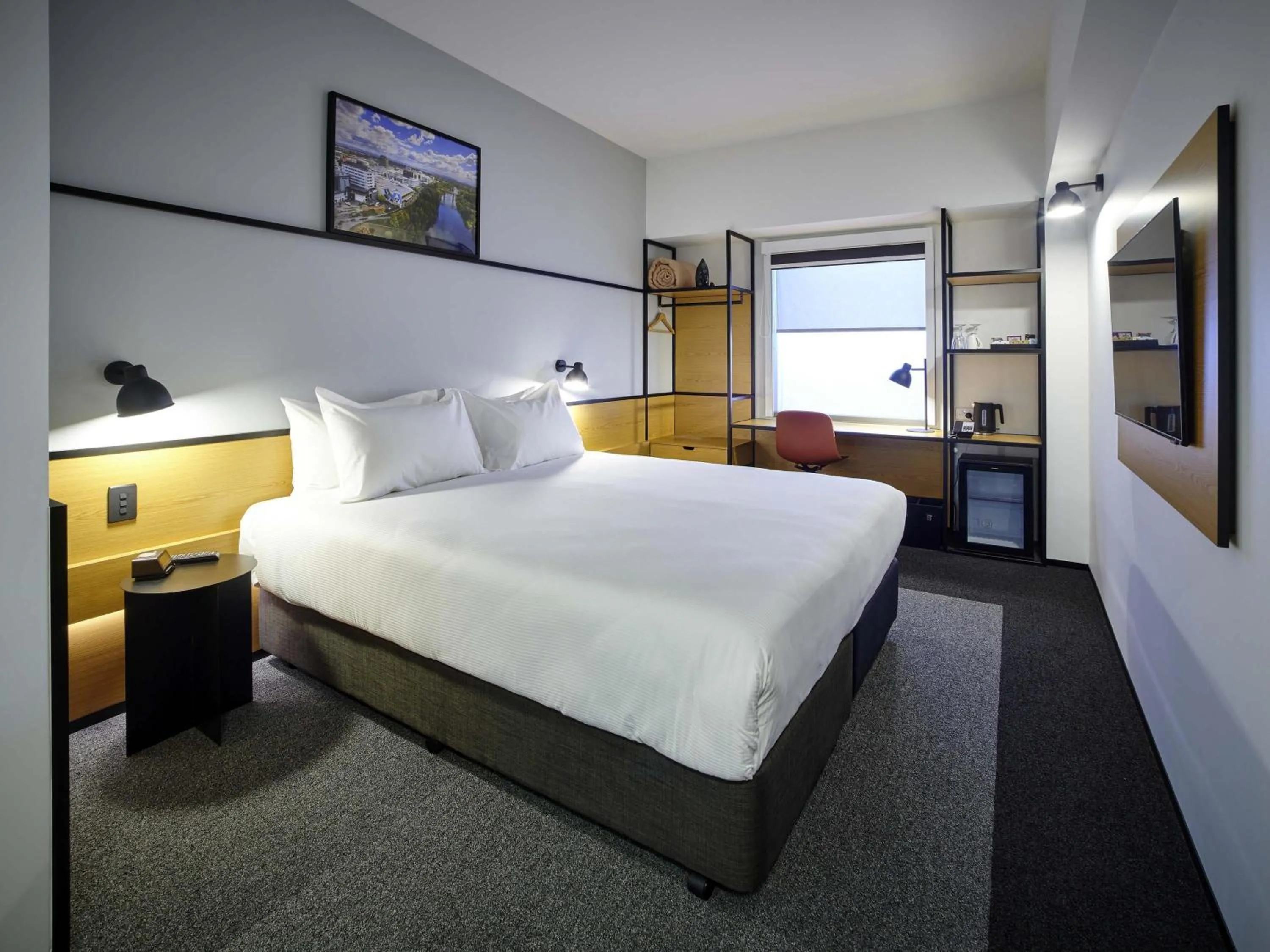 Superior King or Twin Room in ibis Hamilton Tainui