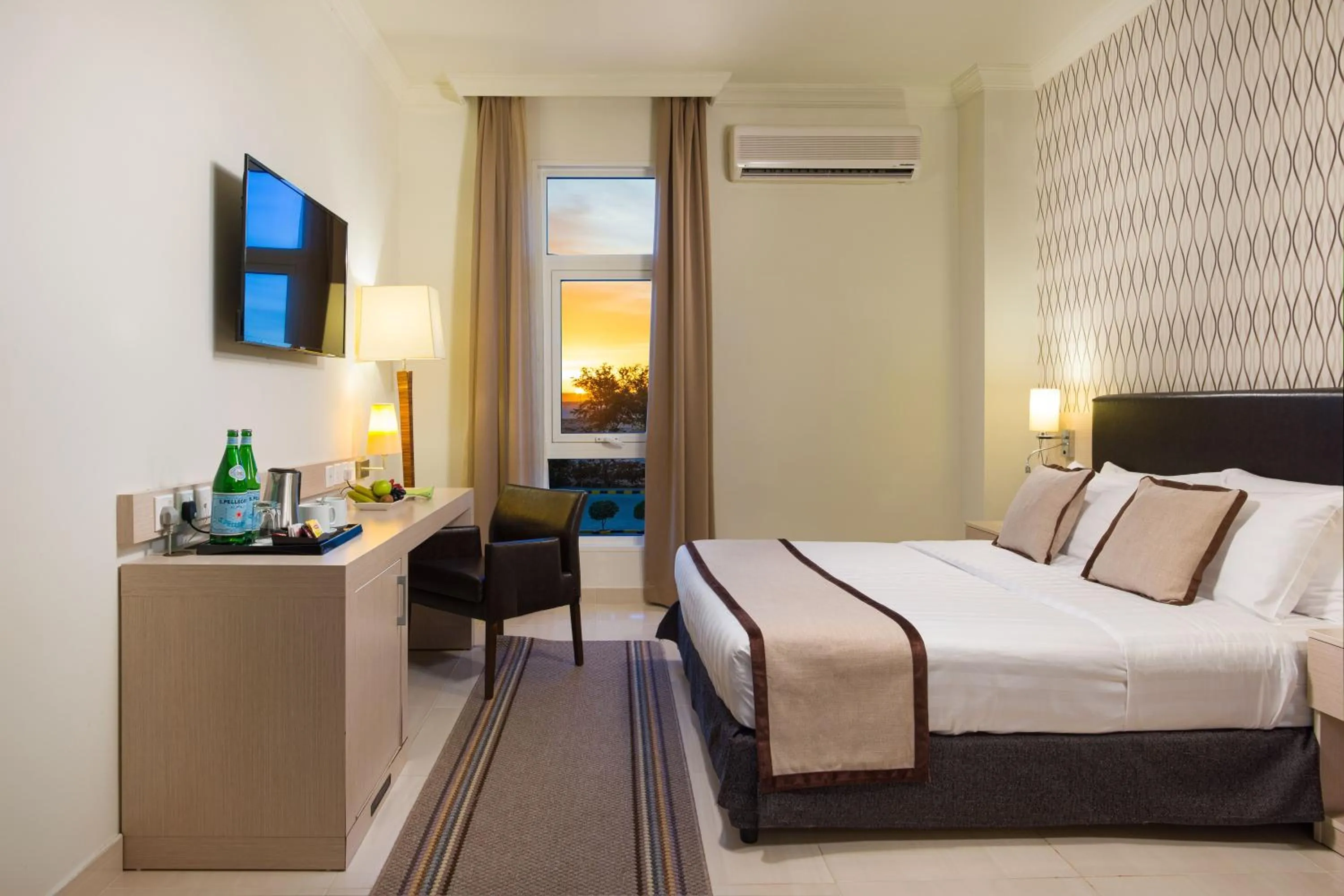 Standard  Double Room in City Hotel Duqm