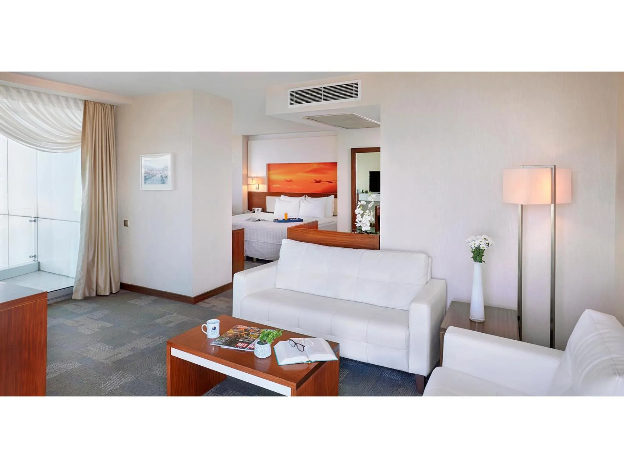 Suite in Kordon Hotel Pasaport