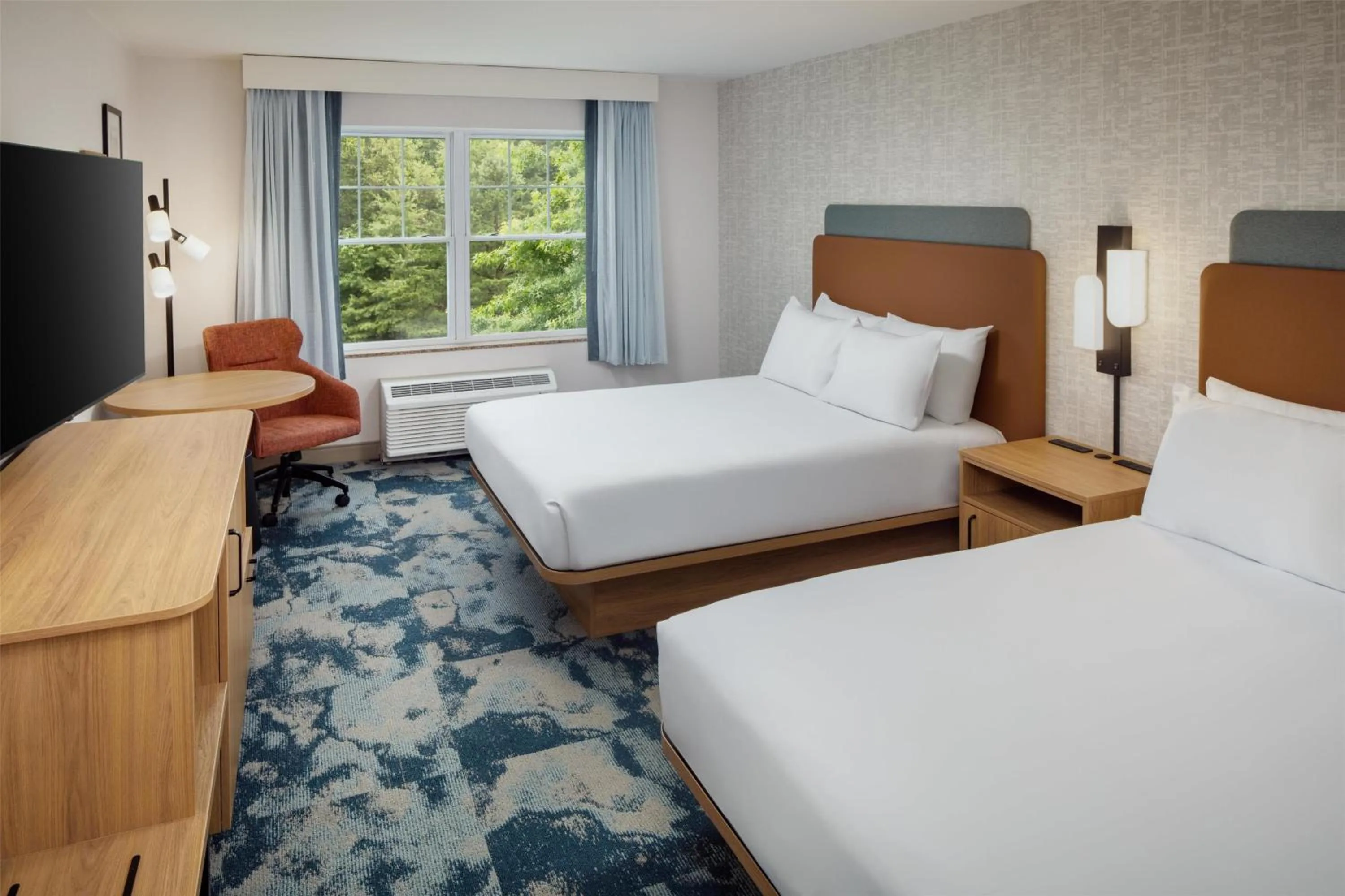 Room with Two Queen Beds - Non-Smoking in Hampton Inn & Suites North Conway
