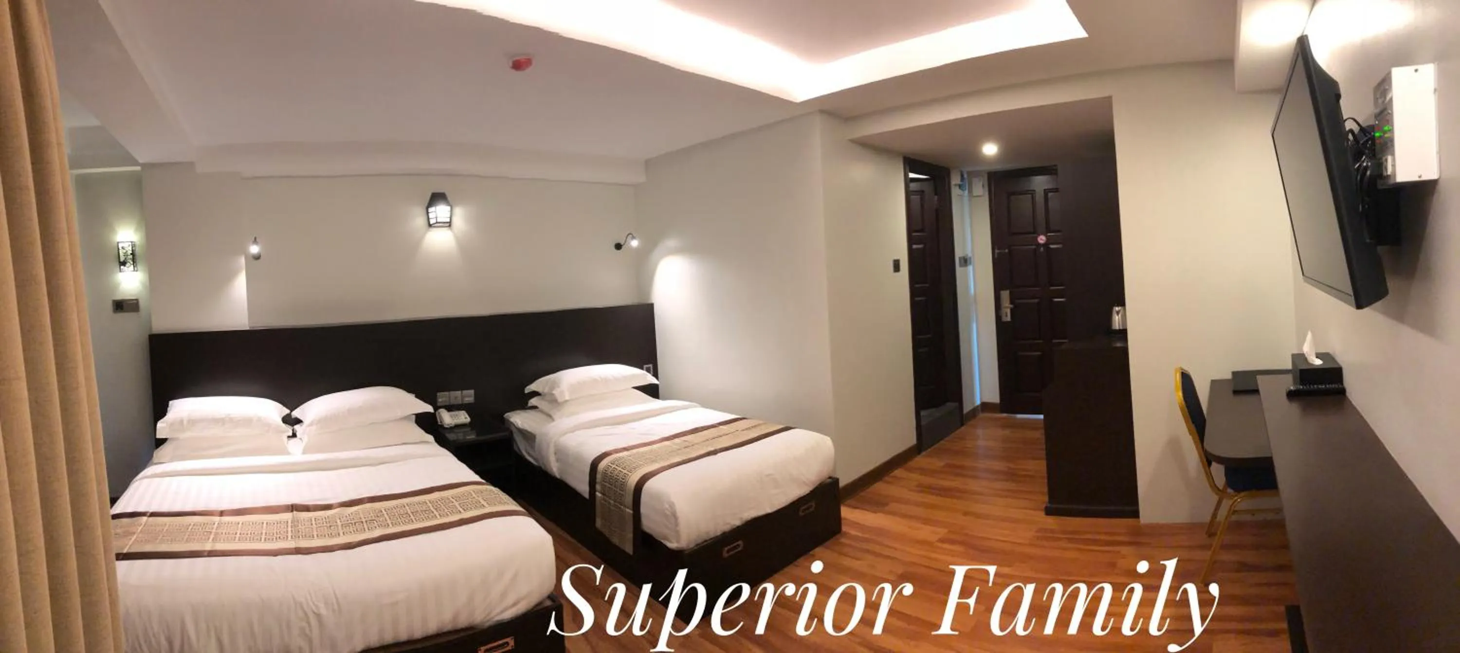 Superior Twin Room in Hotel Rose Hill