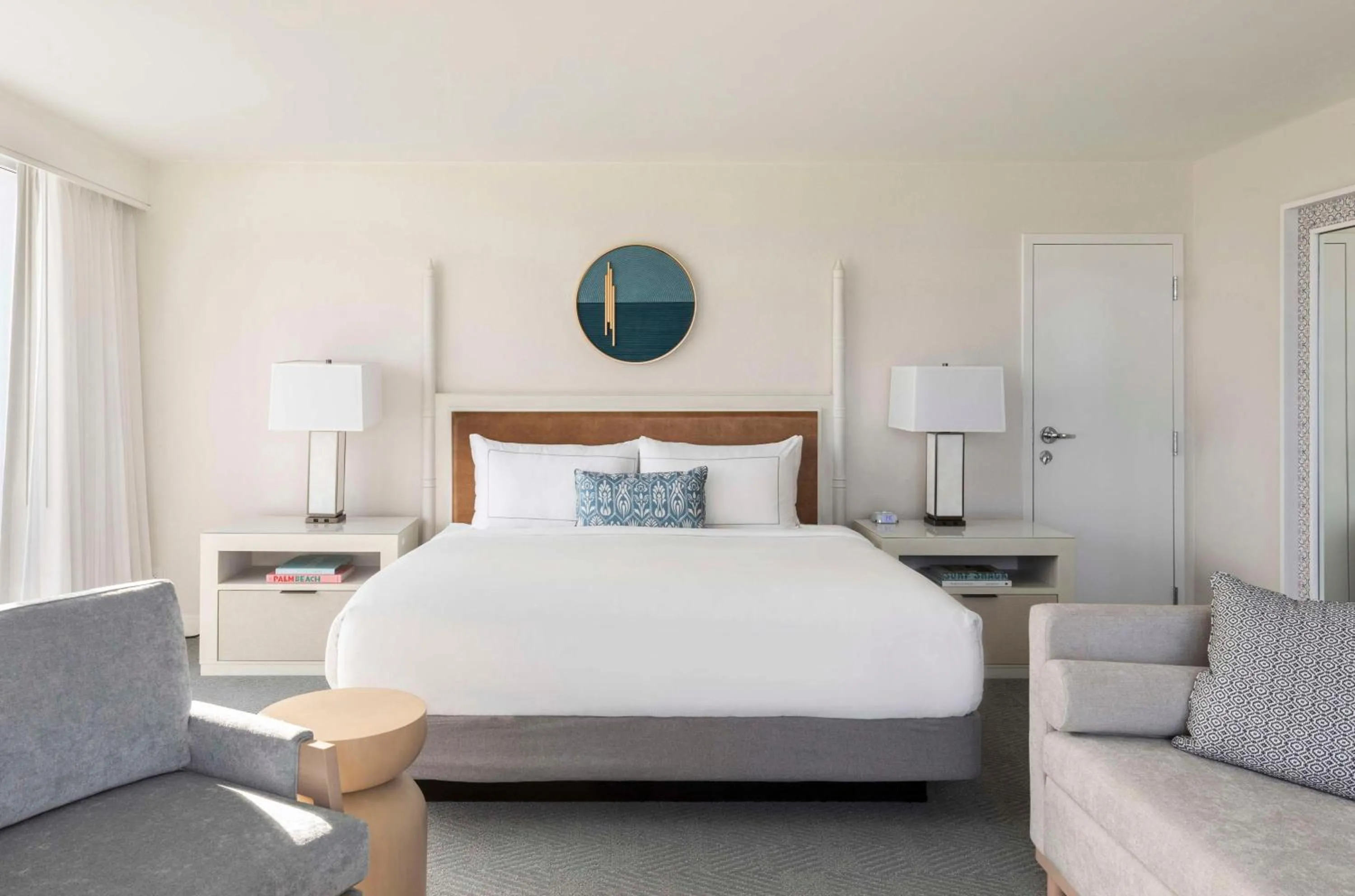 Junior King Suite with Oceanfront in The Singer Oceanfront Resort, Curio Collection by Hilton