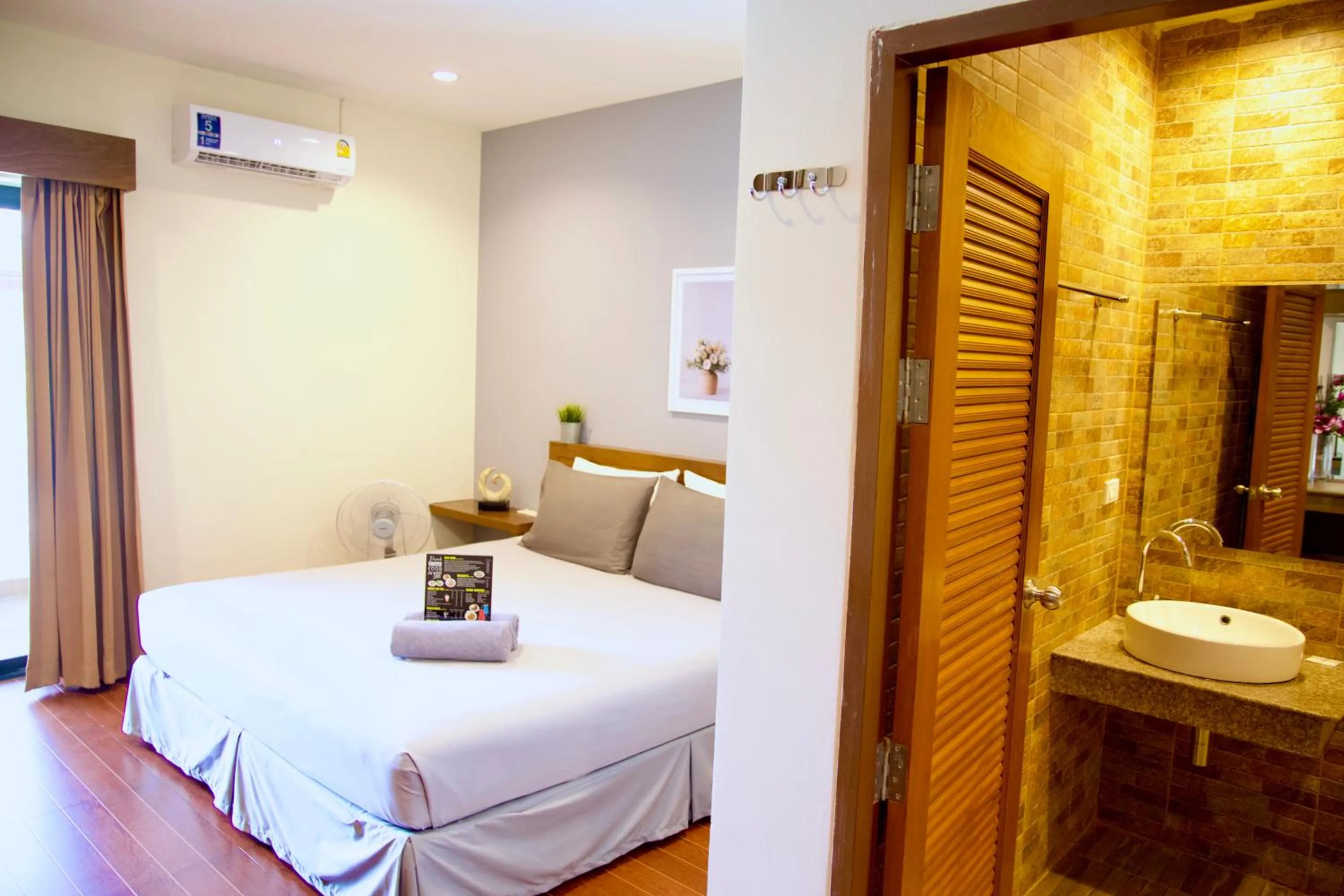 Superior Double Room with Pool View in CHA AM MY HOUSE Resort
