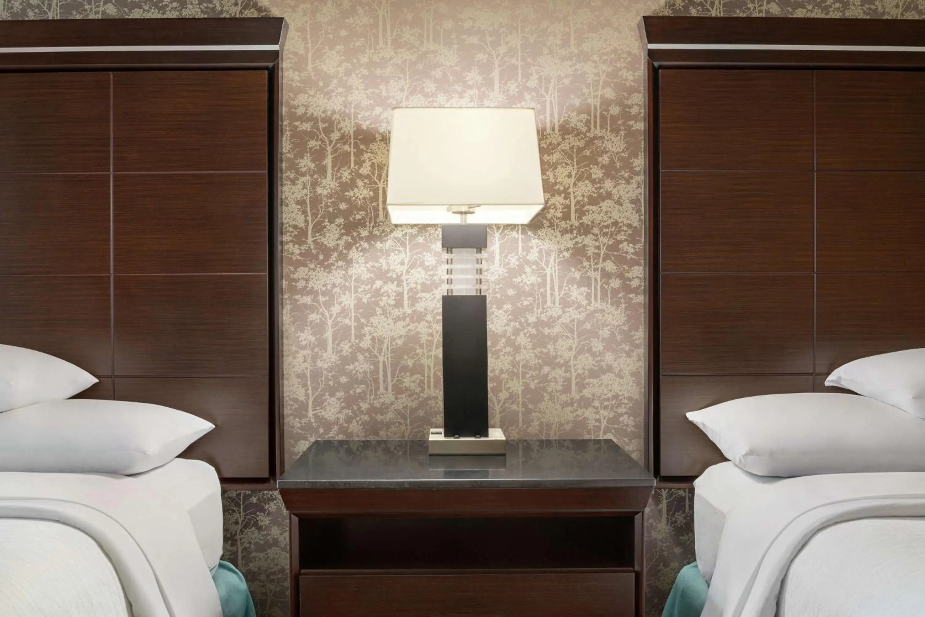 Queen Suite - Non-Smoking in Embassy Suites by Hilton Salt Lake West Valley City