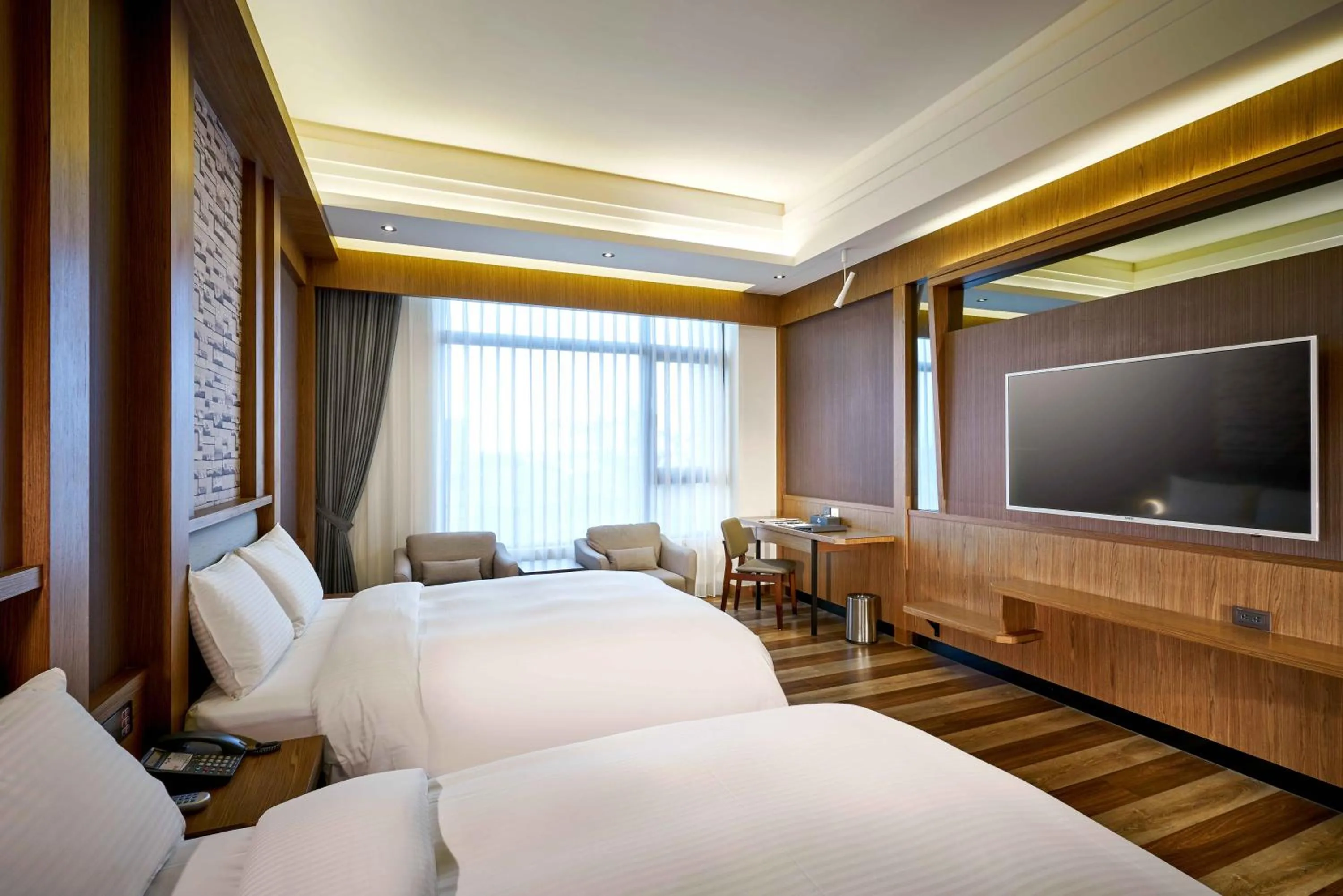 Quadruple Room - Disability Access in So Fun Hotel