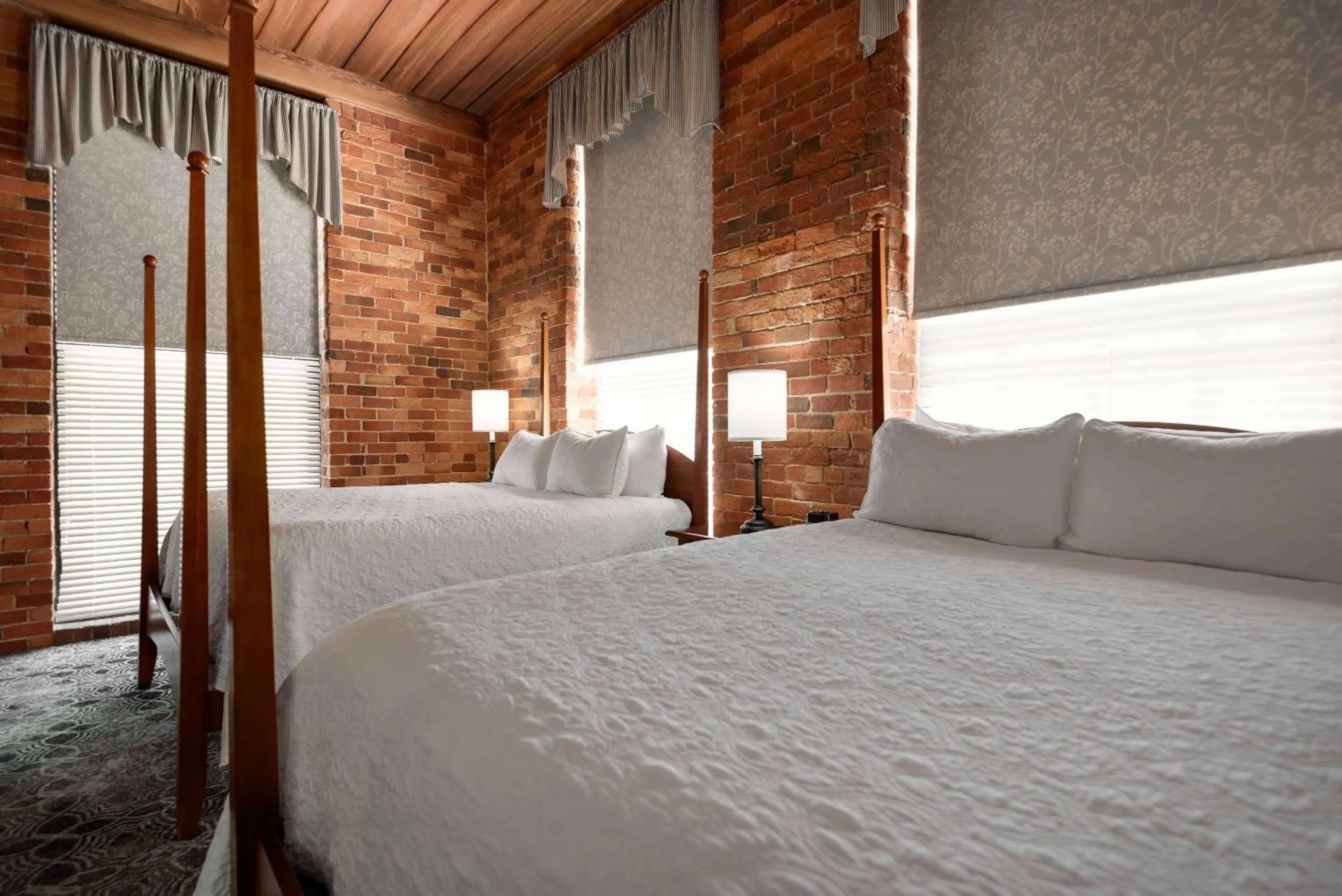 Superior studio suite with queen bed - non-smoking in The Historic Brookstown Inn, Trademark Collection by Wyndham