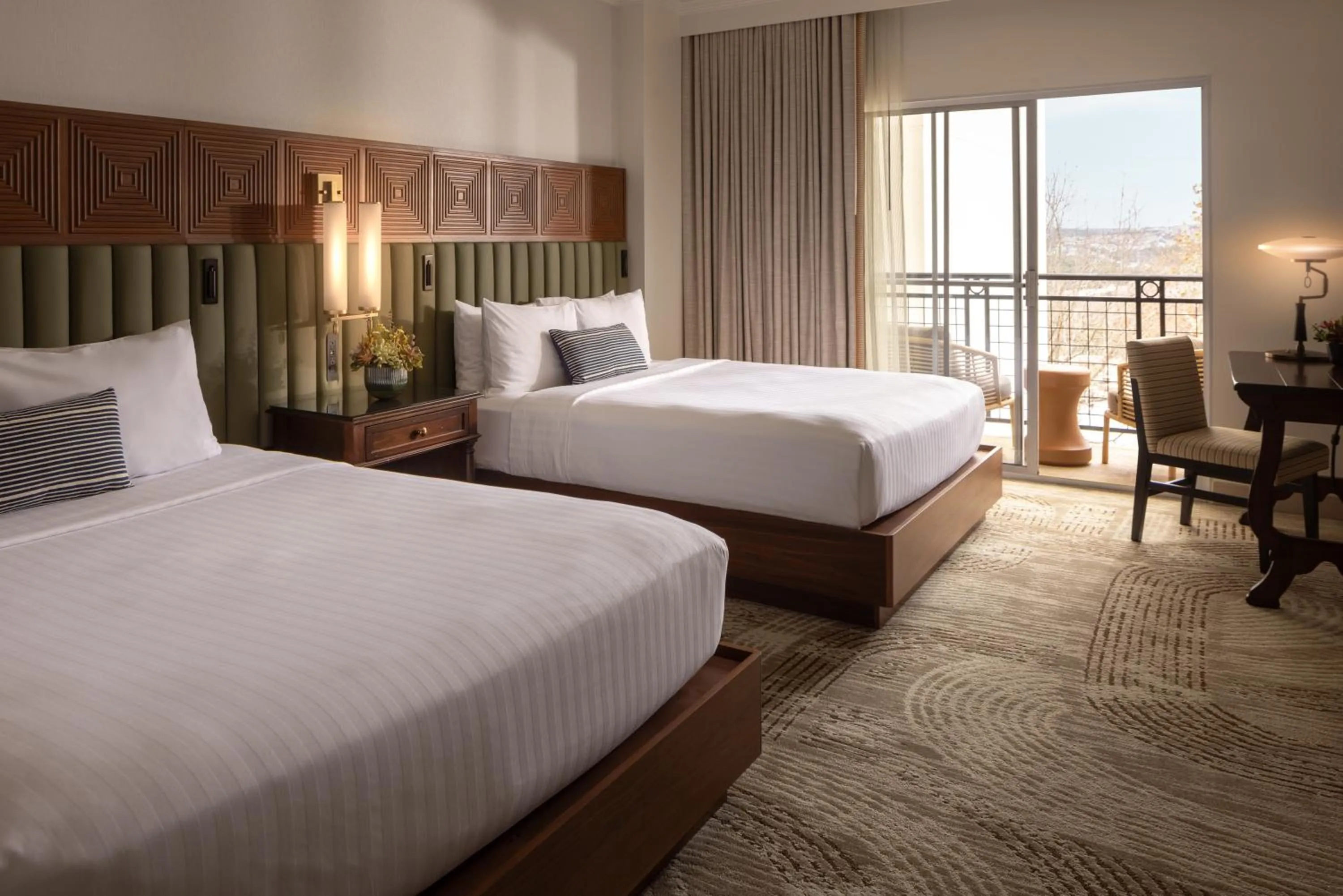 Quadruple Room - Disability Access in Signia by Hilton La Cantera Resort & Spa