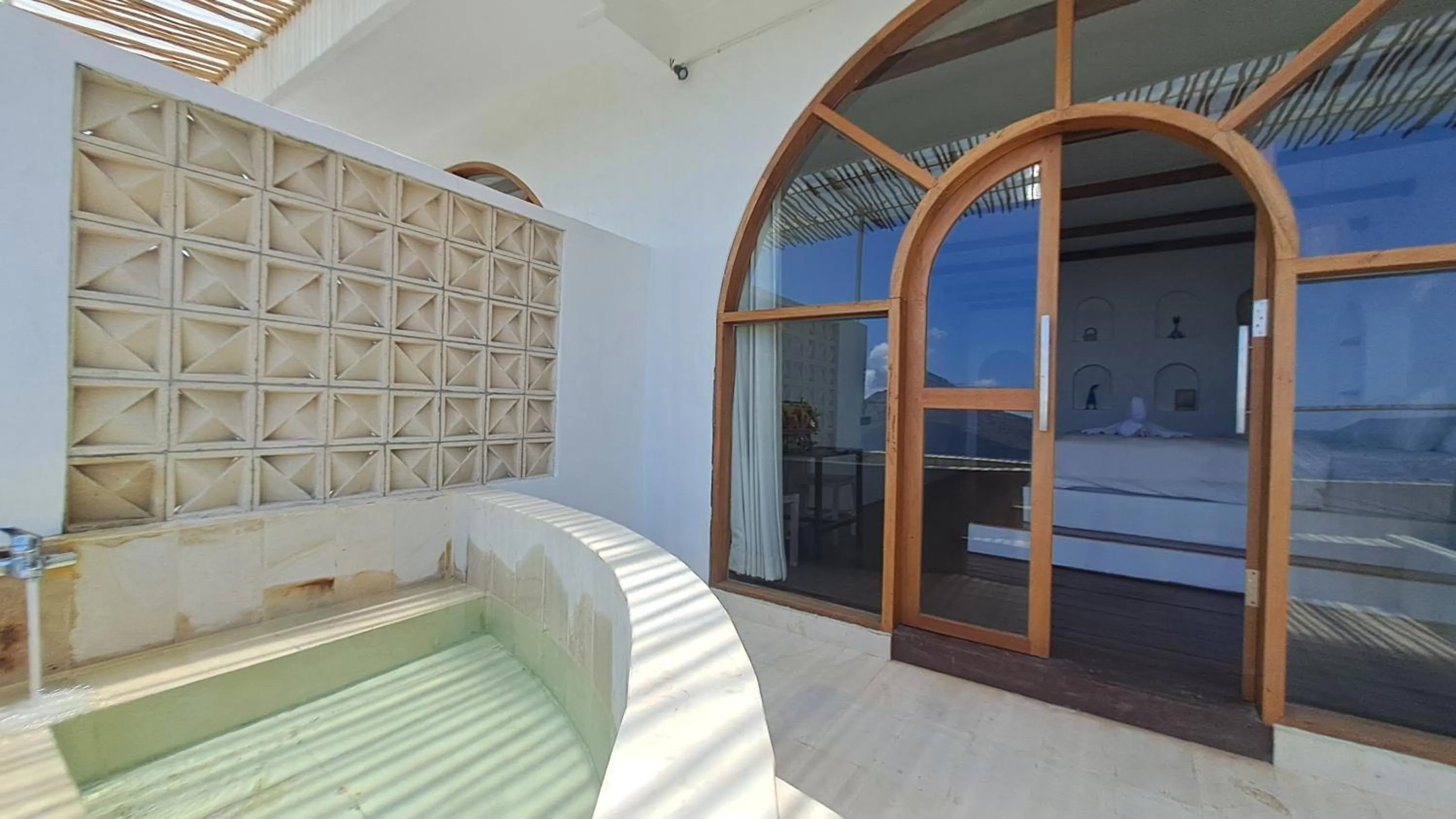 Suite with Private Pool in The Kayuan