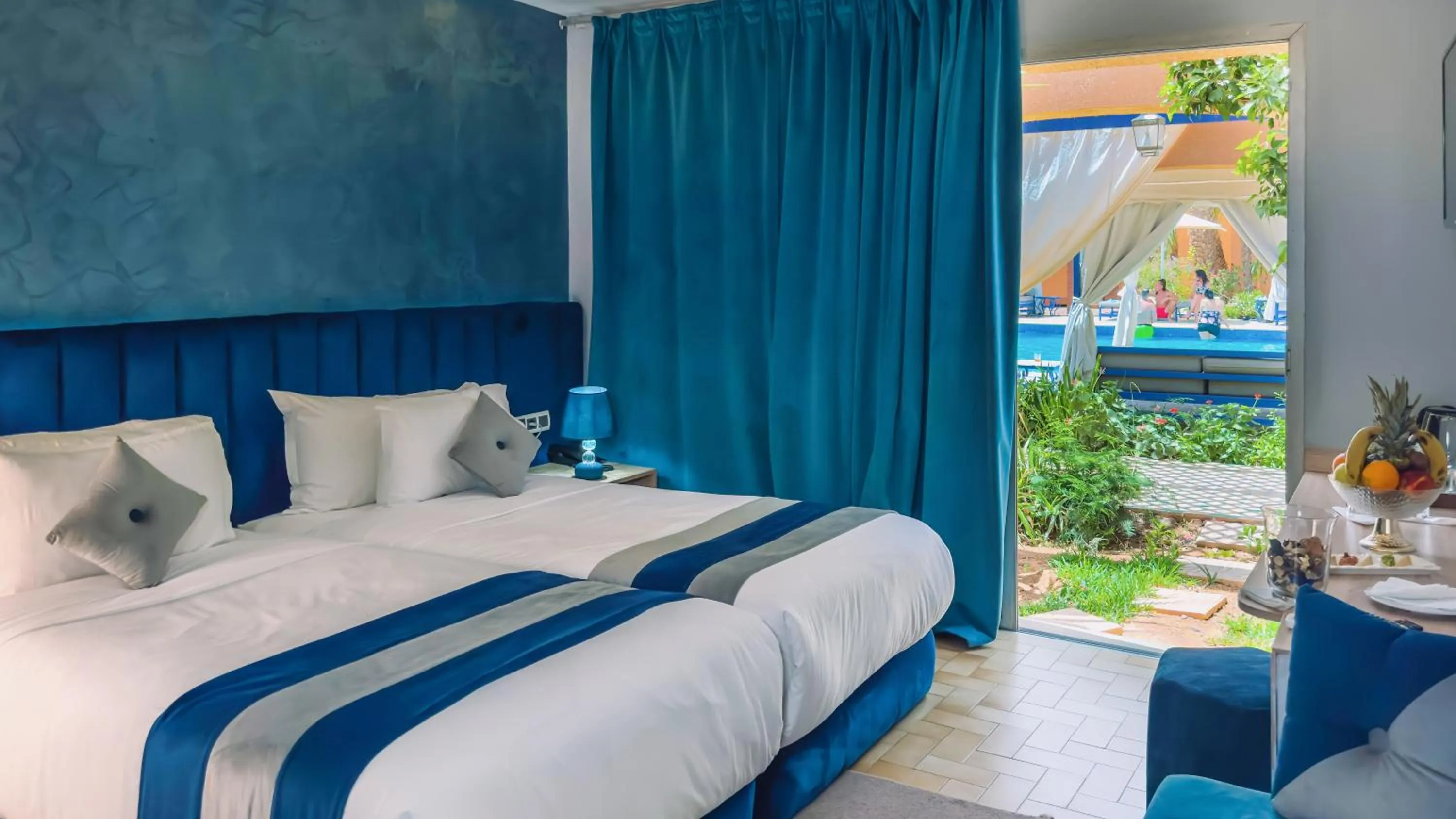 Standard Twin Room in RS Hotel Karam Palace