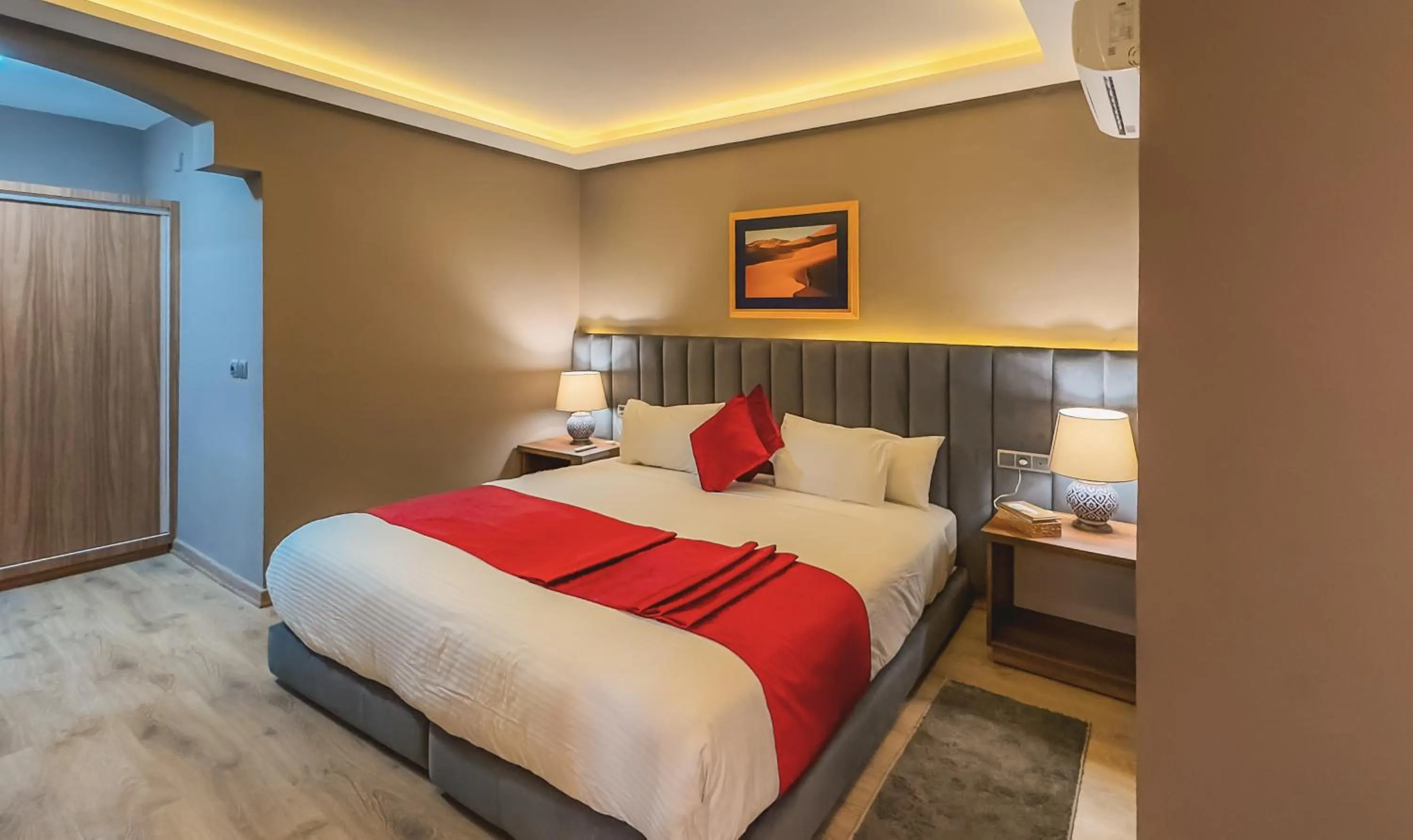 Standard Double Room in RS Hotel Karam Palace