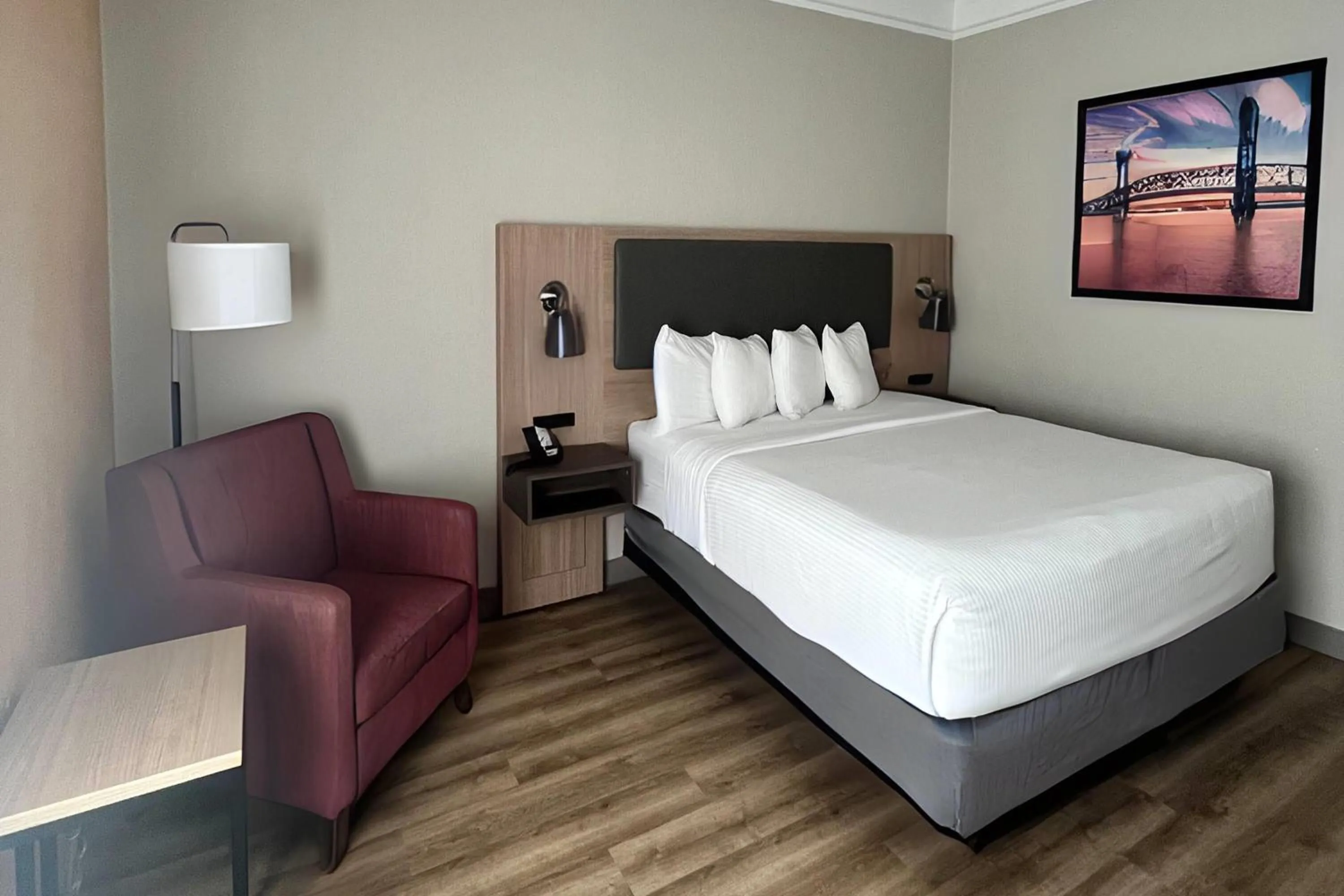 King Room in La Quinta by Wyndham Jacksonville Butler Blvd