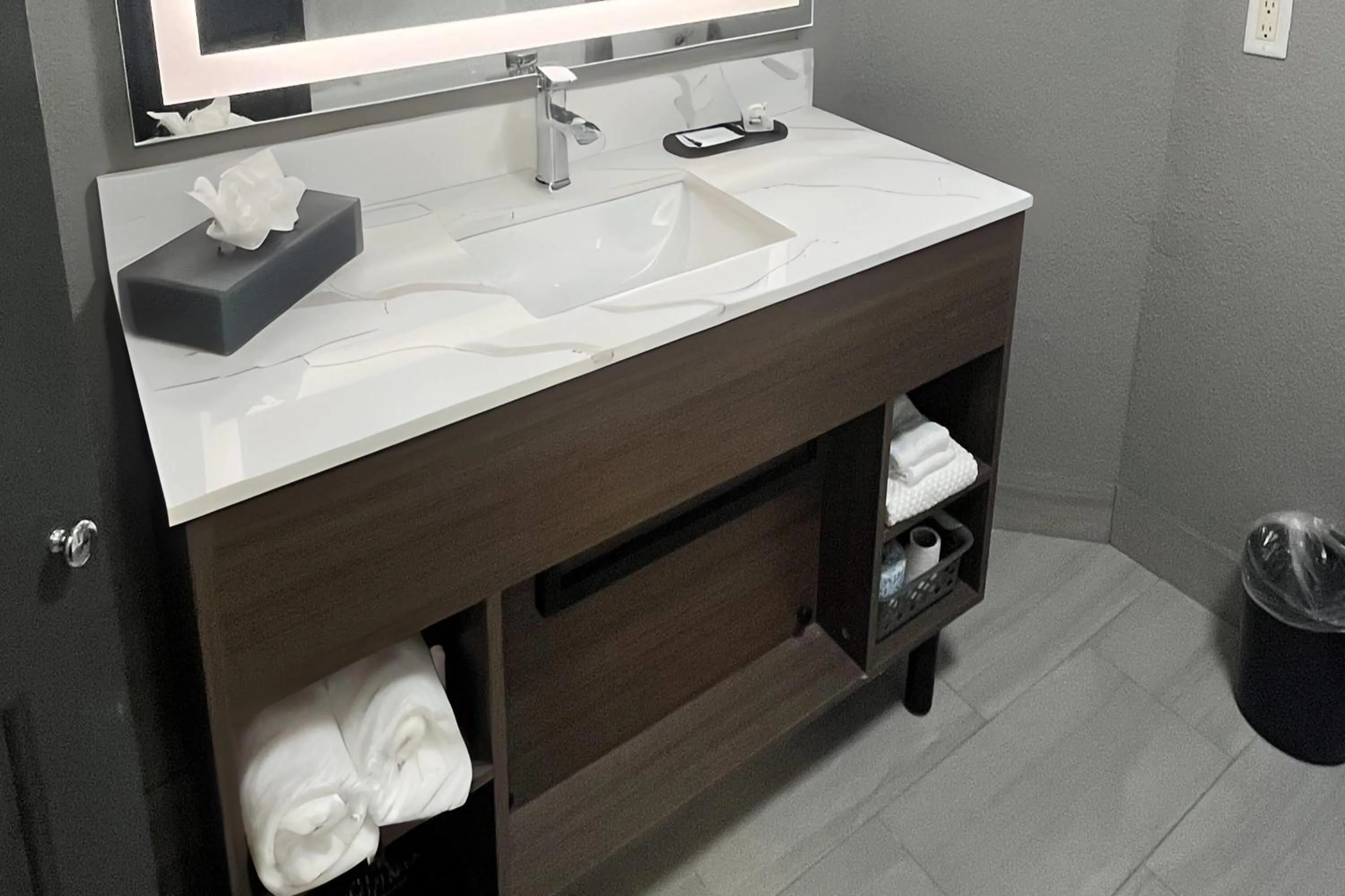 Deluxe Double Room with Two Double Beds in La Quinta by Wyndham Jacksonville Butler Blvd