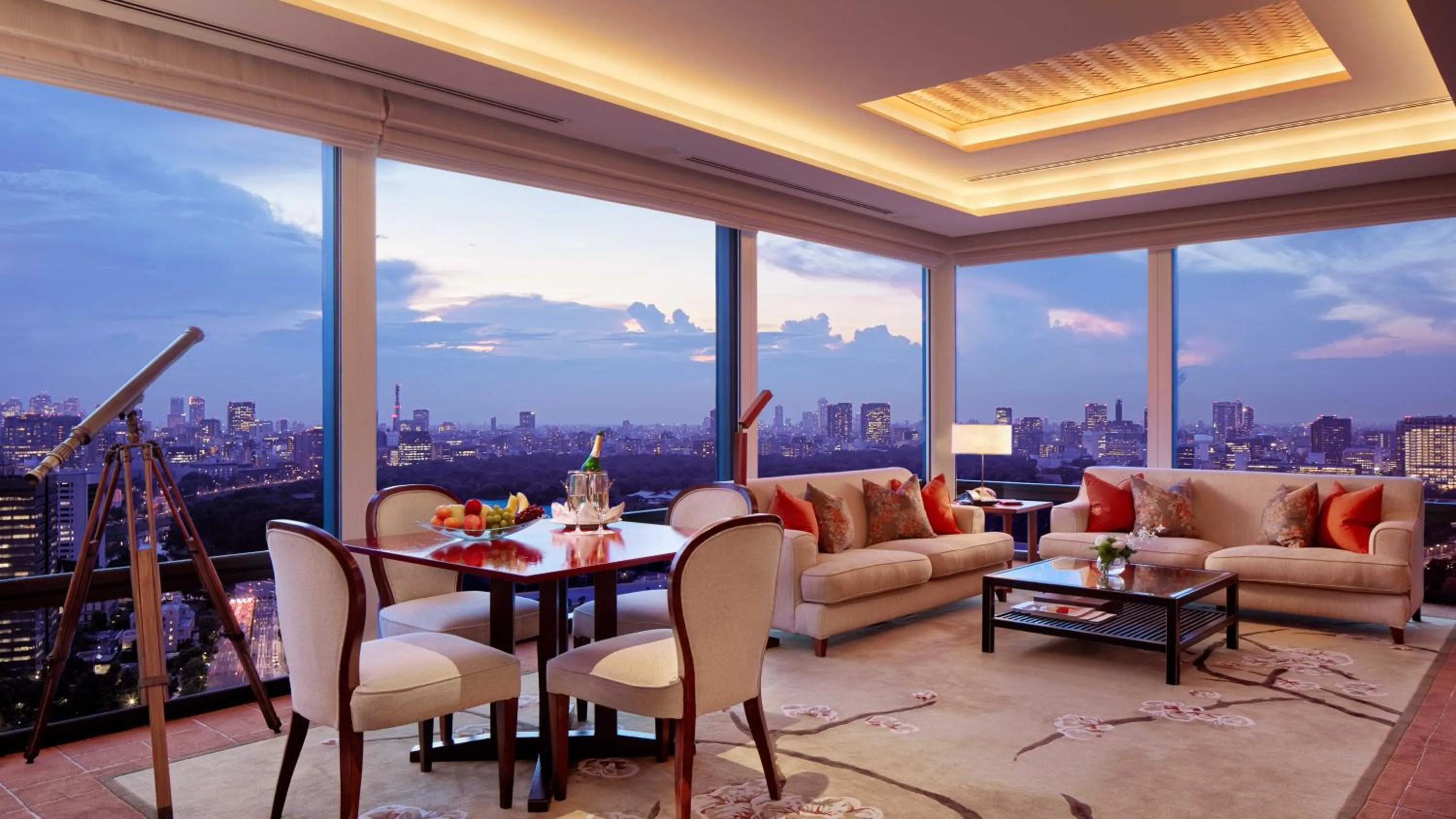 Grand Premier Suite Twin in The Peninsula Tokyo