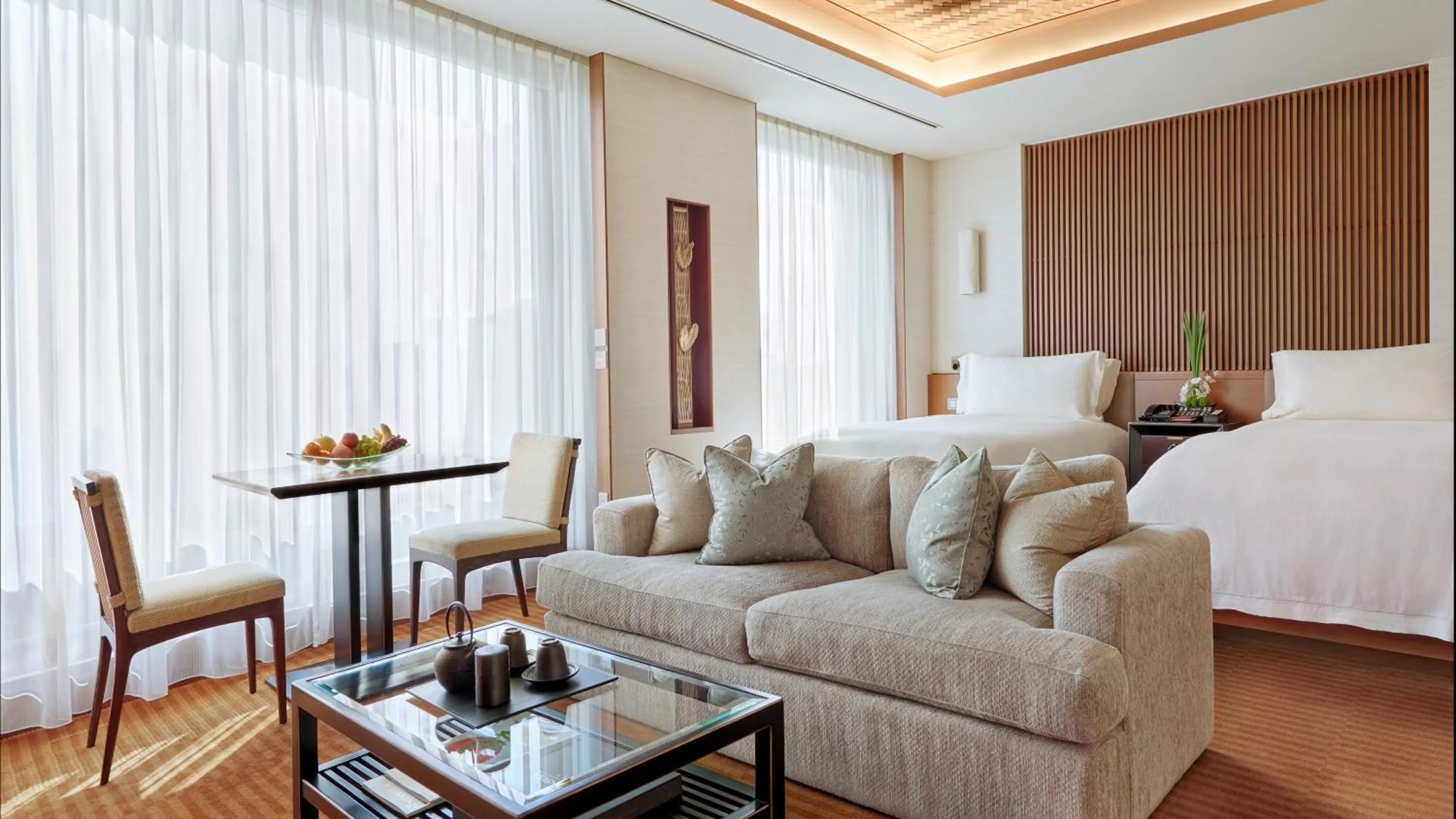 Deluxe Twin Room in The Peninsula Tokyo