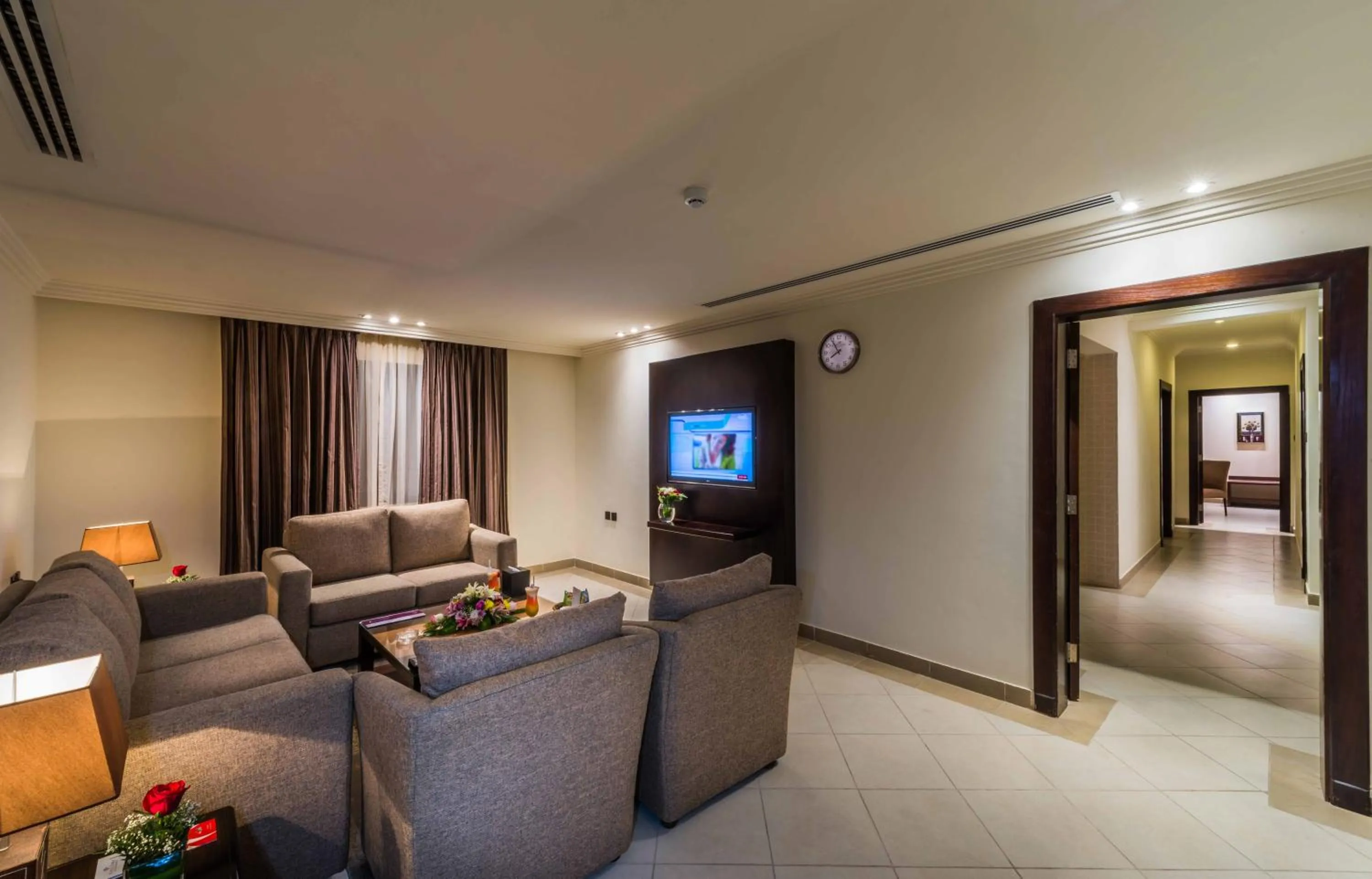 One-Bedroom Suite in Boudl Al Rass