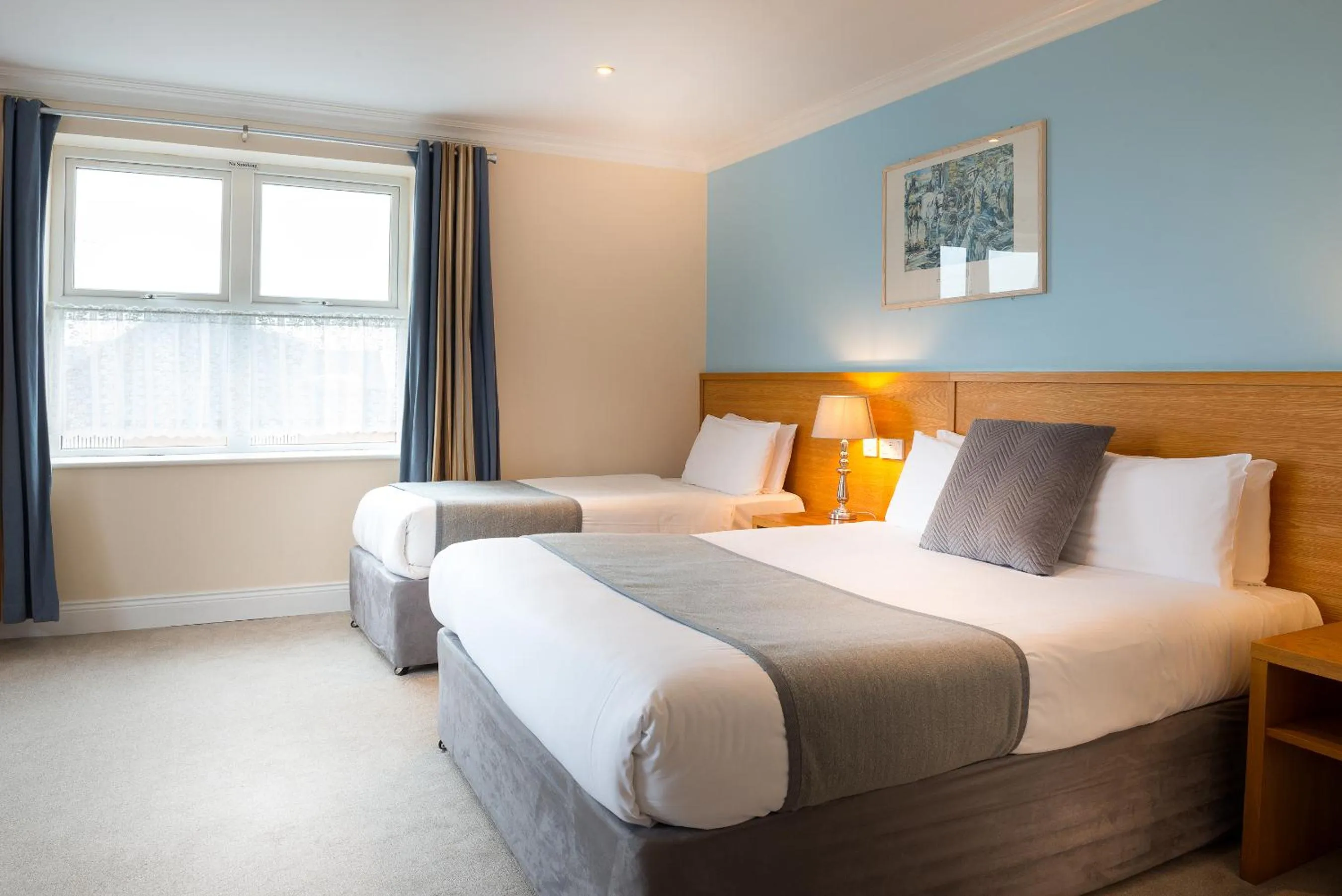 Twin Room in Hotel Ceann Sibeal