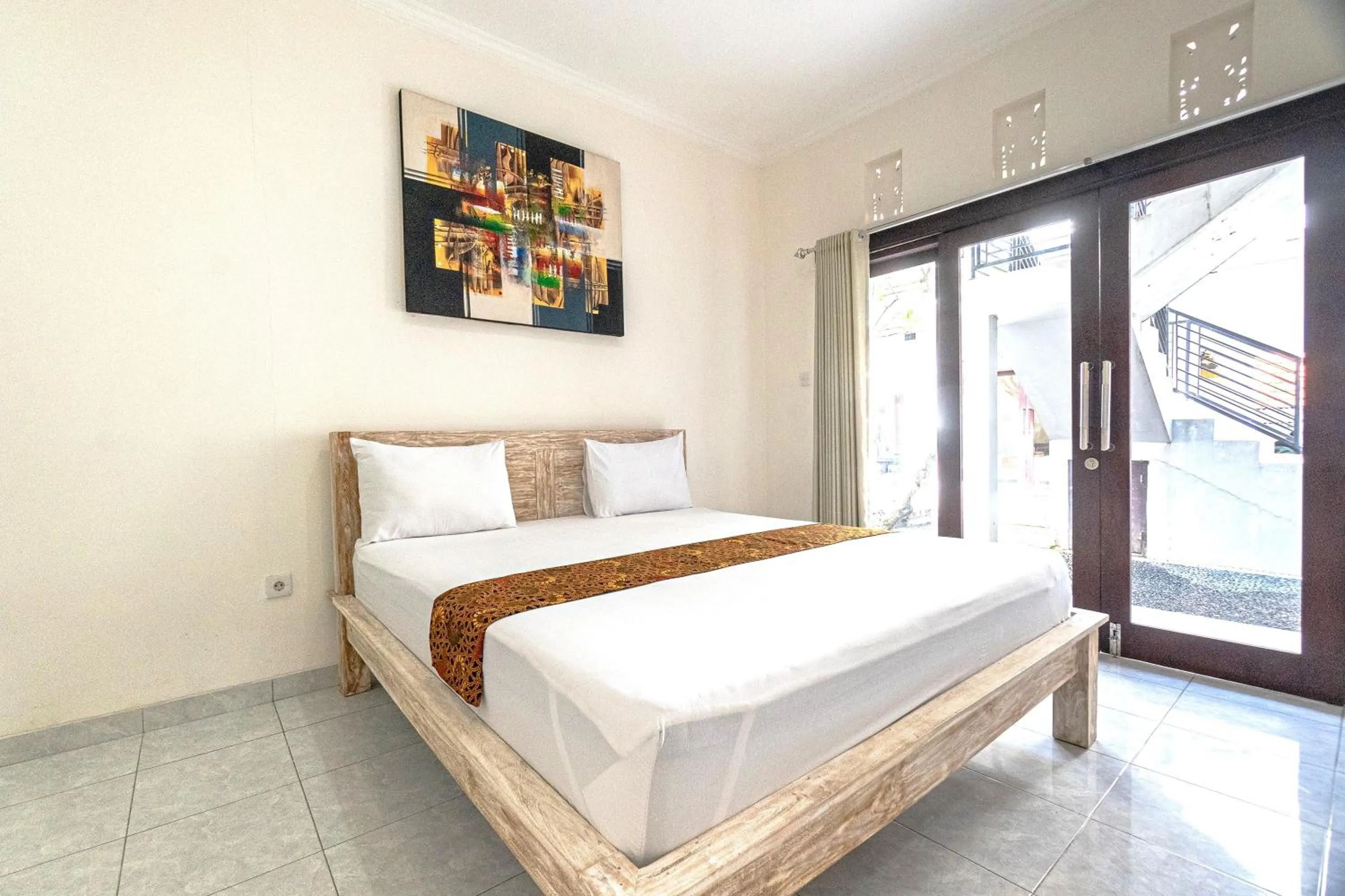 Standard Double Room in Azalea Homestay & Villa