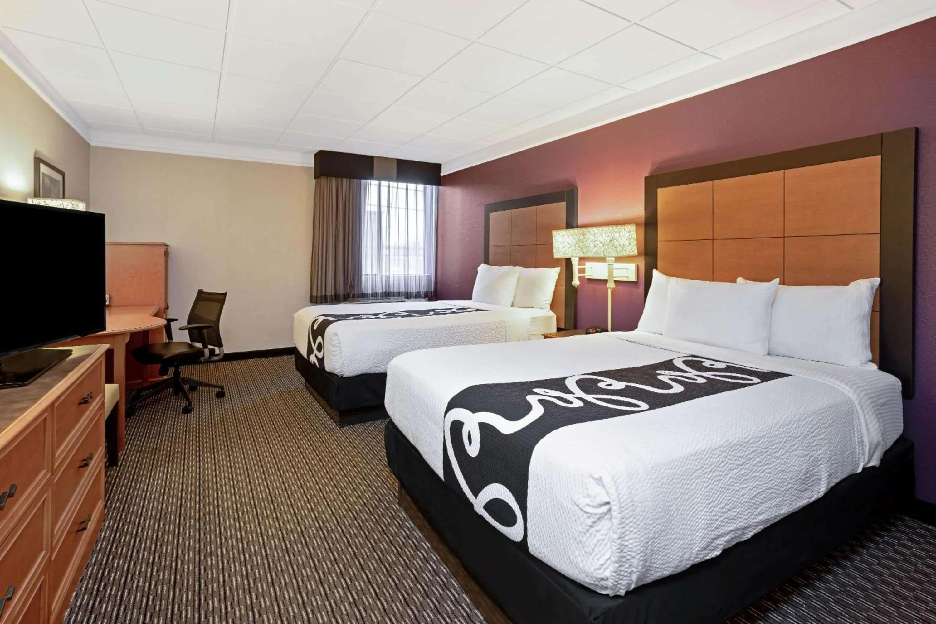 Deluxe Suite with Two Double Beds - Mobility Access/Non-Smoking in La Quinta by Wyndham Tacoma - Seattle