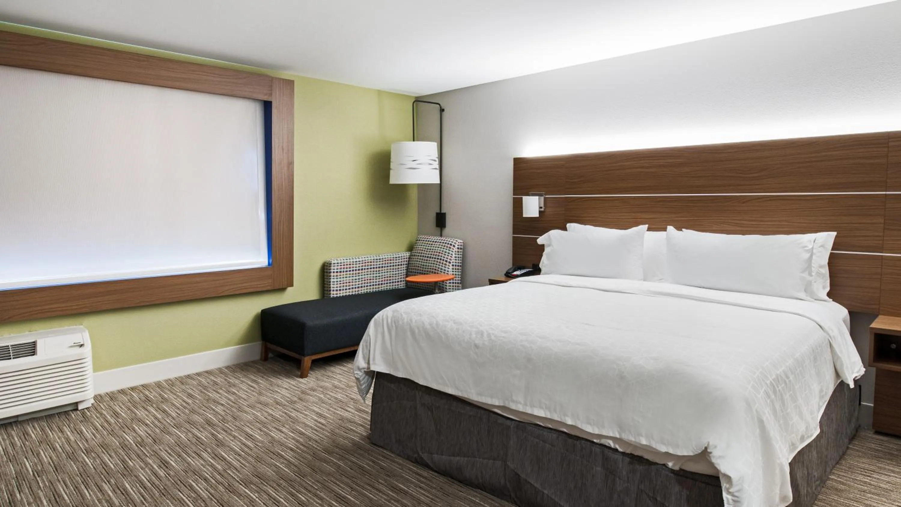 King Suite with Sofa Bed in Holiday Inn Express & Suites Racine by IHG