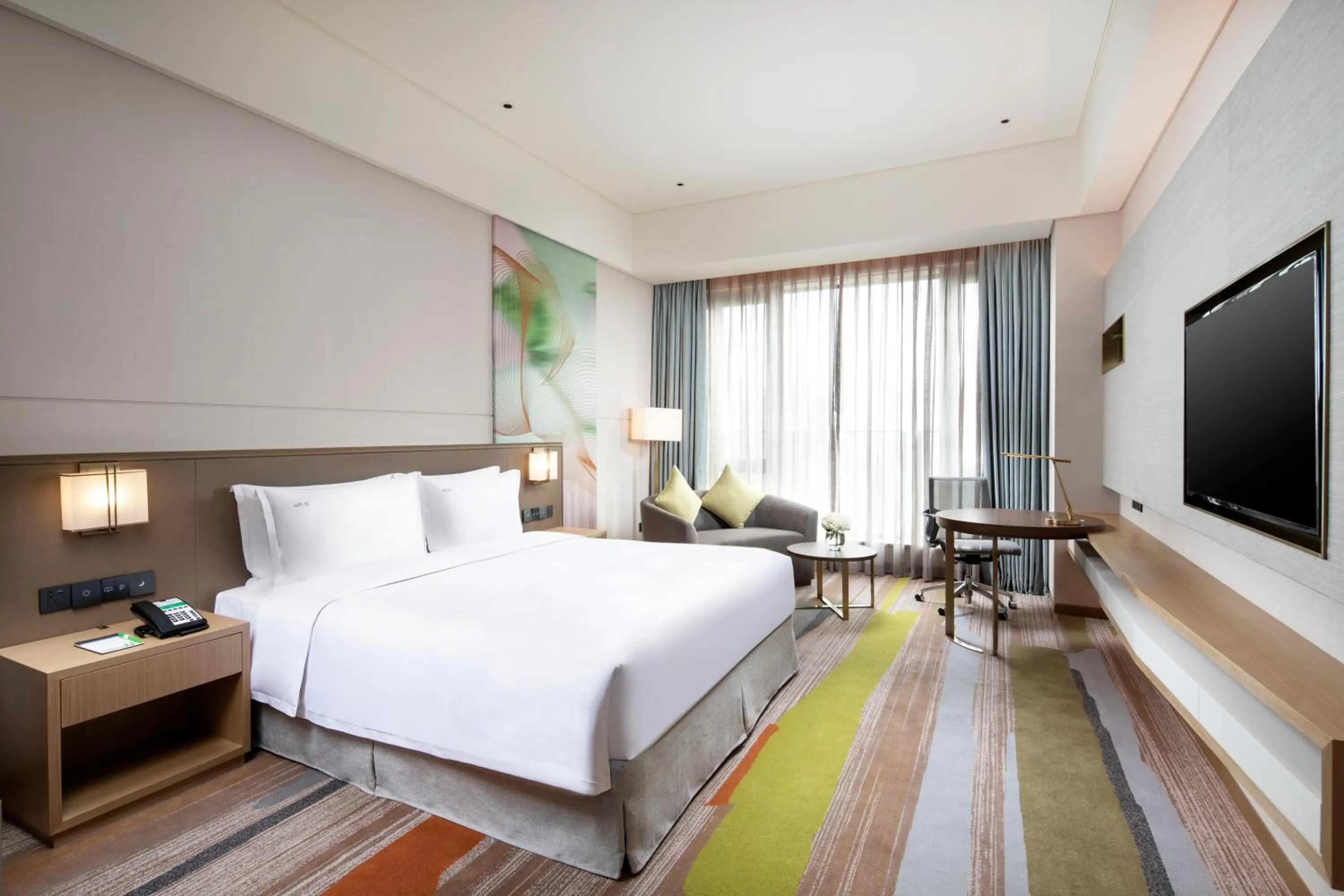 Standard King Room - High Floor in Holiday Inn Shunde by IHG