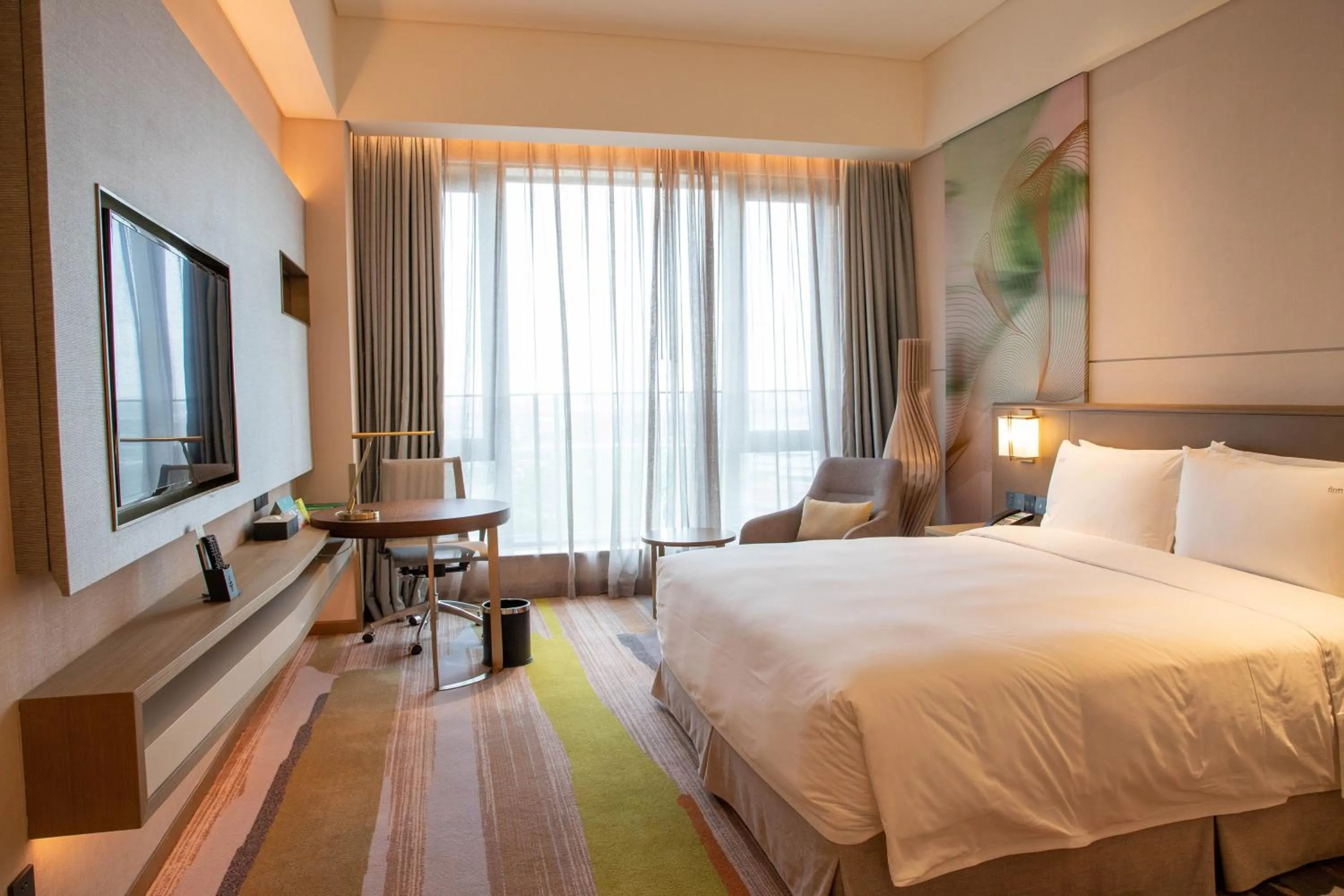 Standard King Room in Holiday Inn Shunde by IHG