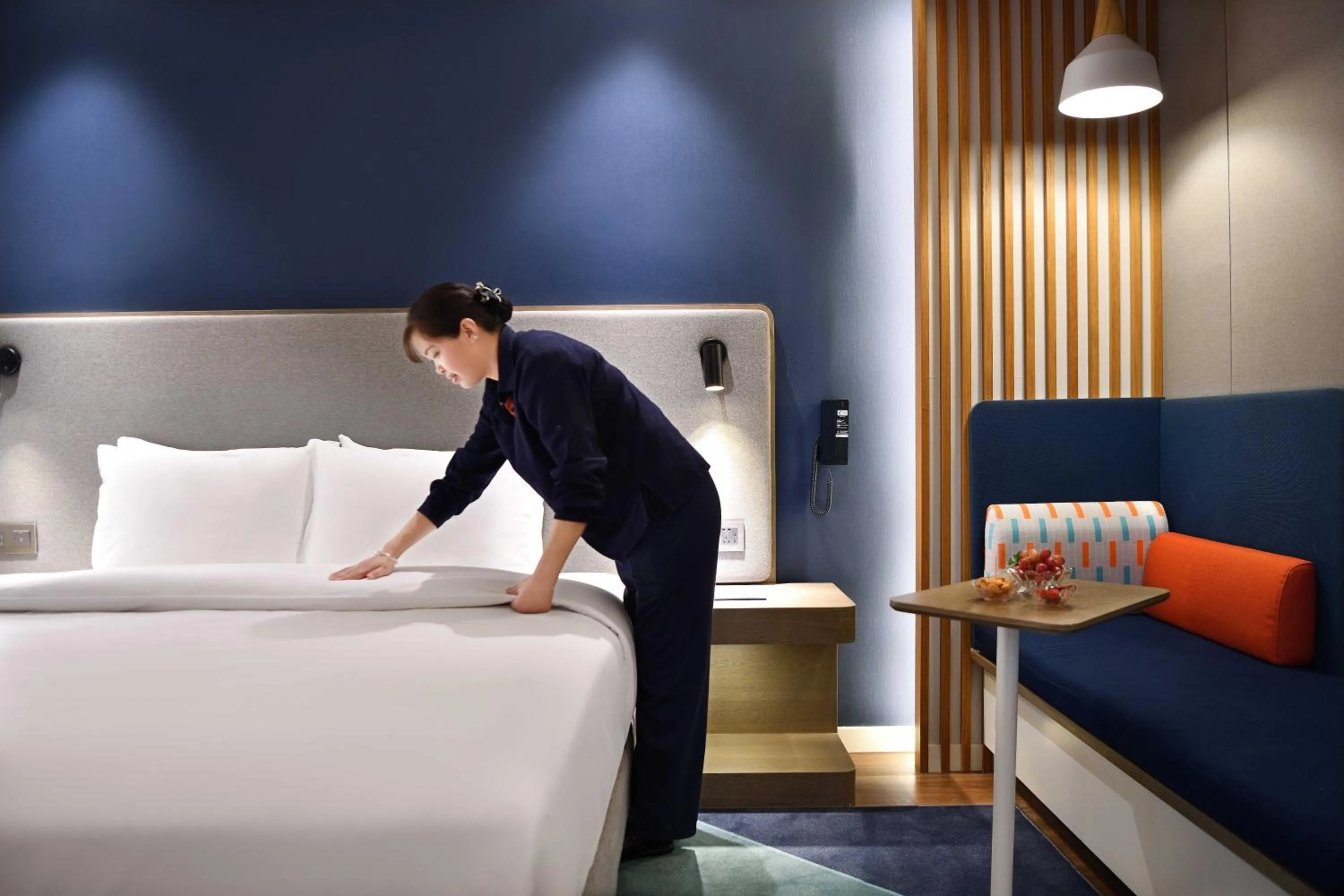 Standard Room in Holiday Inn Express Chengdu North Railway Station by IHG - Near Panda Base, Near Chunxi Road Free laundromat