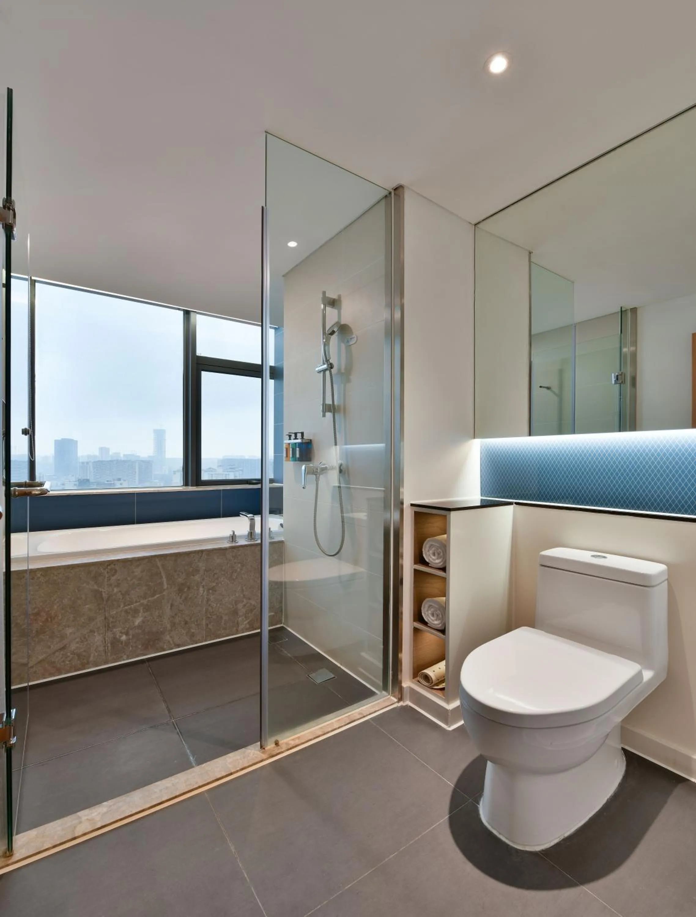 Standard Room with Two Single Beds - Accessible in Holiday Inn Express Chengdu North Railway Station by IHG - Near Panda Base, Near Chunxi Road Free laundromat