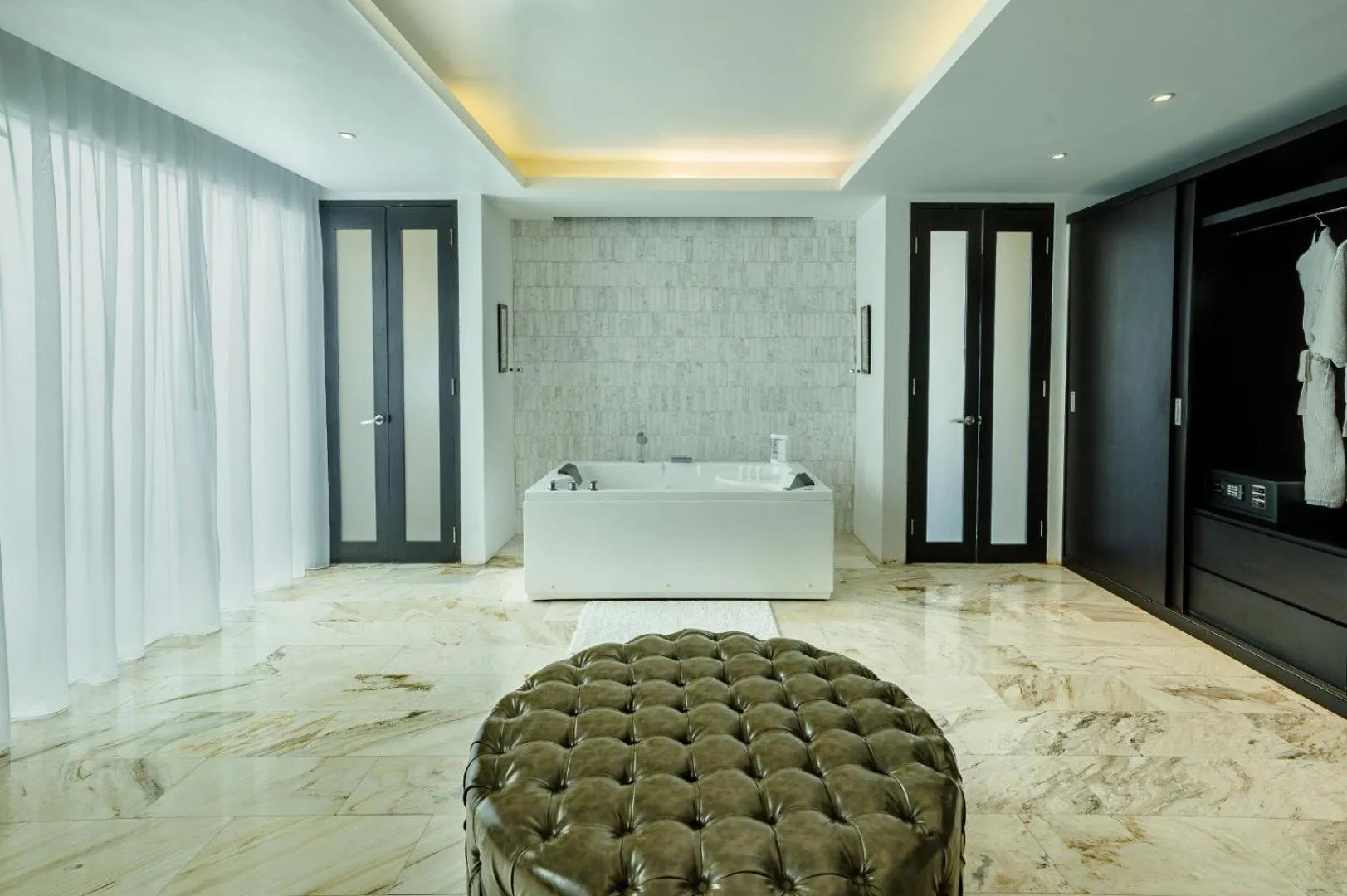 Premier Three-Bedroom Villa in Montigo Resorts Nongsa