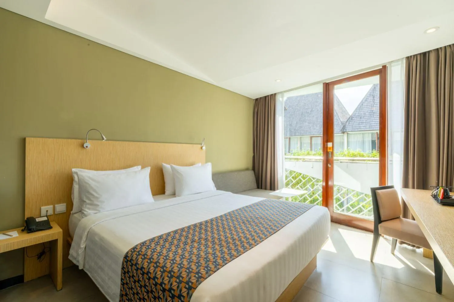 Premiere Pool View King in Episode Kuta Bali