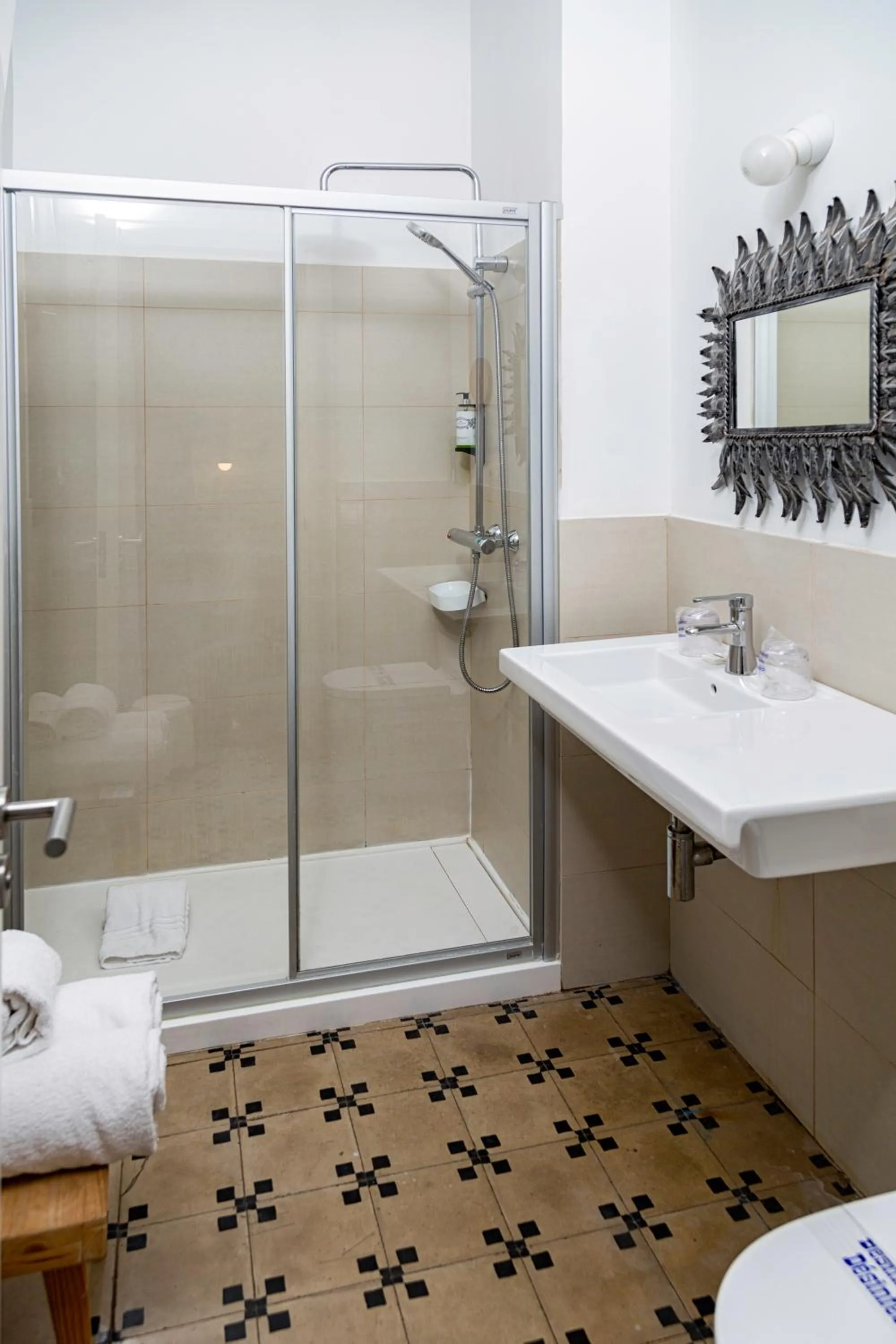 Double Room in Hotel Catalina