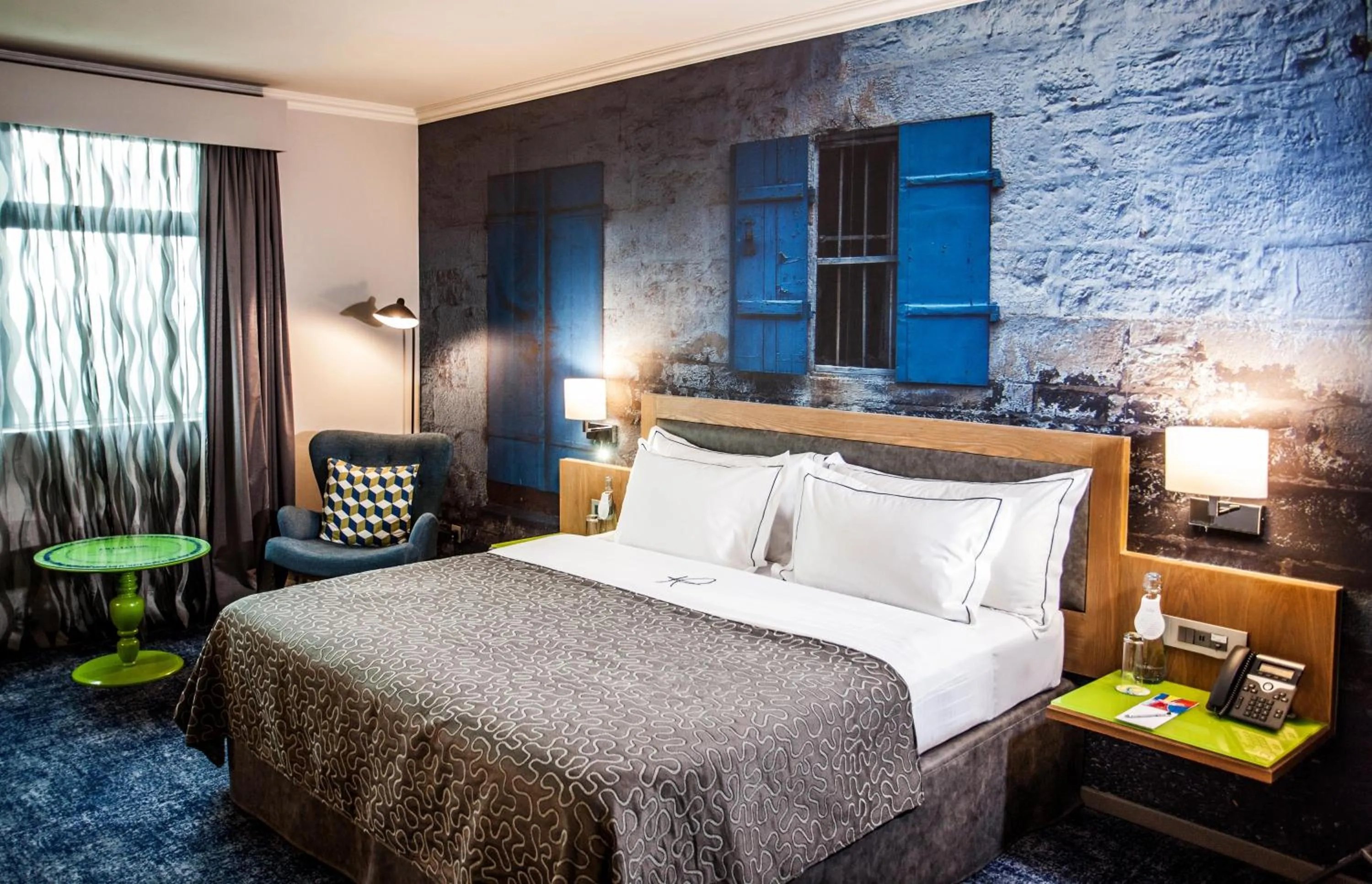 Classic Room in Hennessy Park Hotel