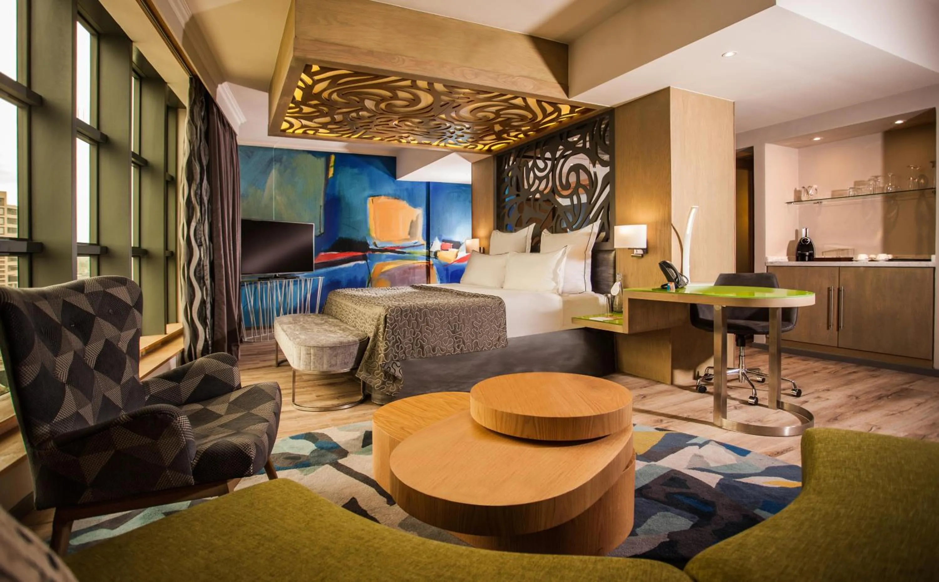 Junior Suite in Hennessy Park Hotel