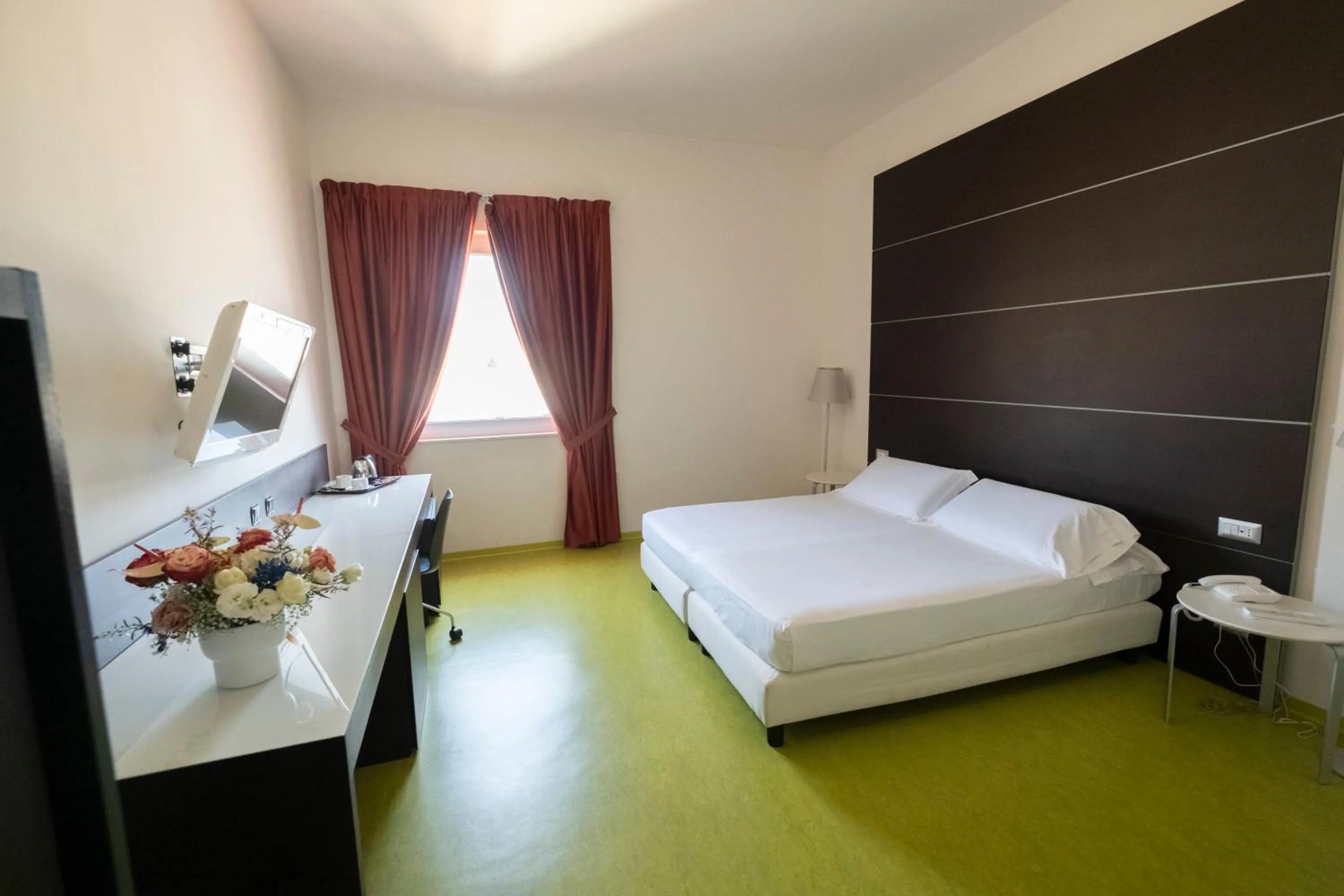 Superior King Room - single occupancy in Grand Hotel Lamezia