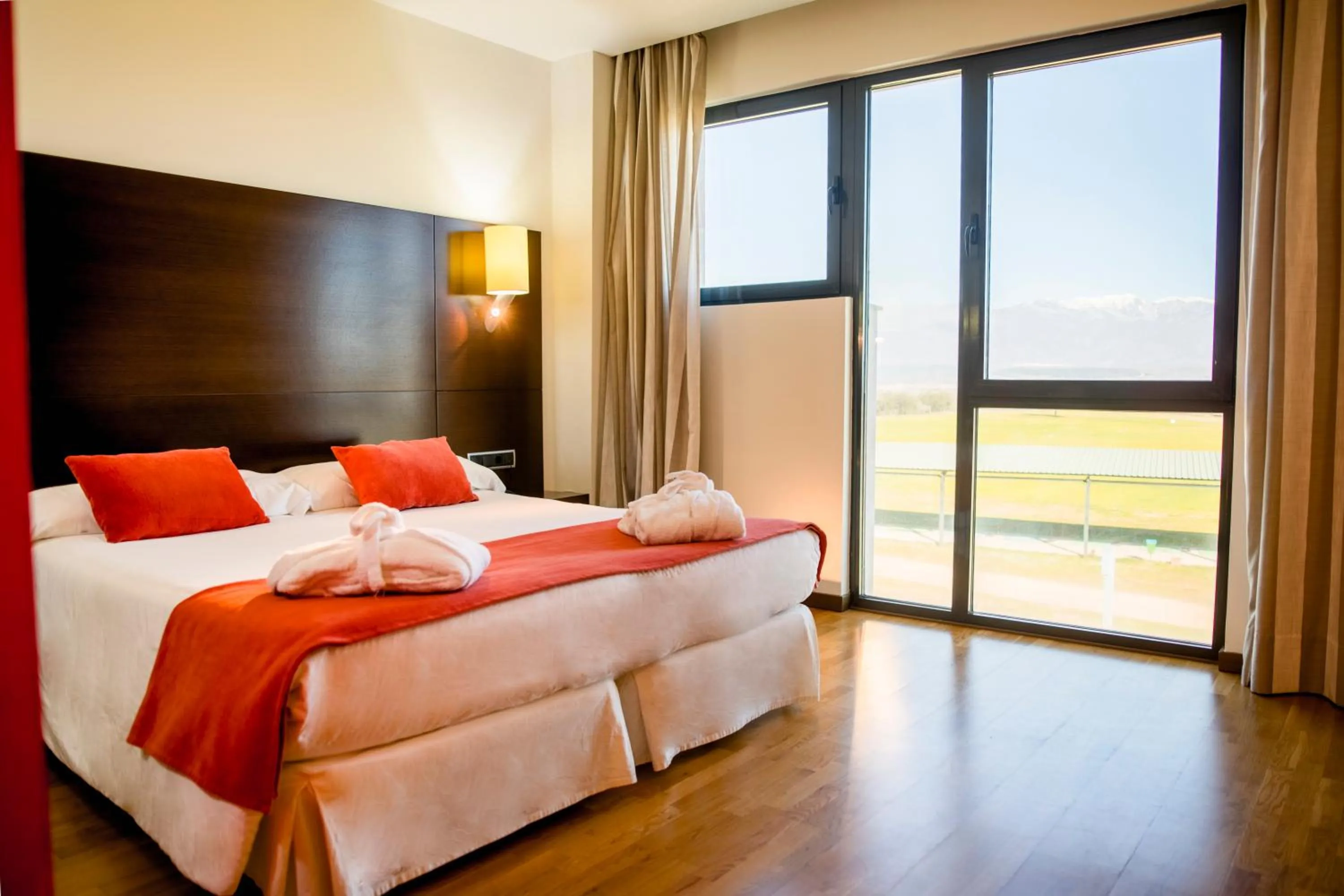 Junior Suite in Hospedium Hotel Valles de Gredos Golf