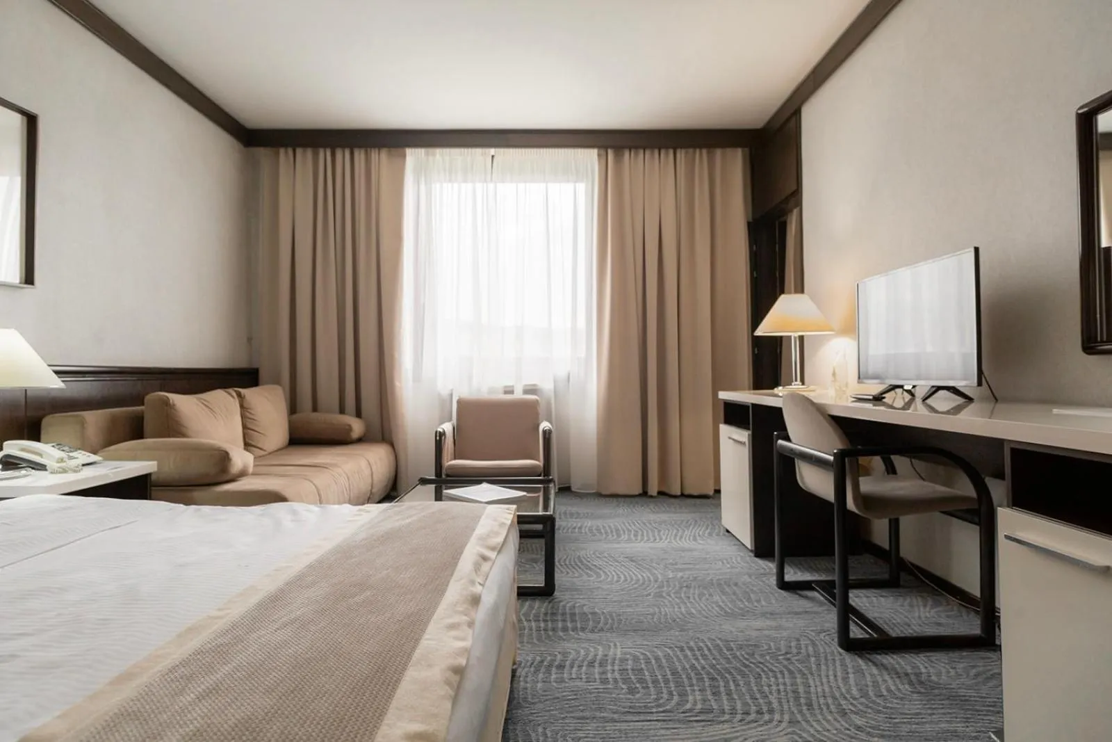 Two-Bedroom Suite in Hotel Holiday