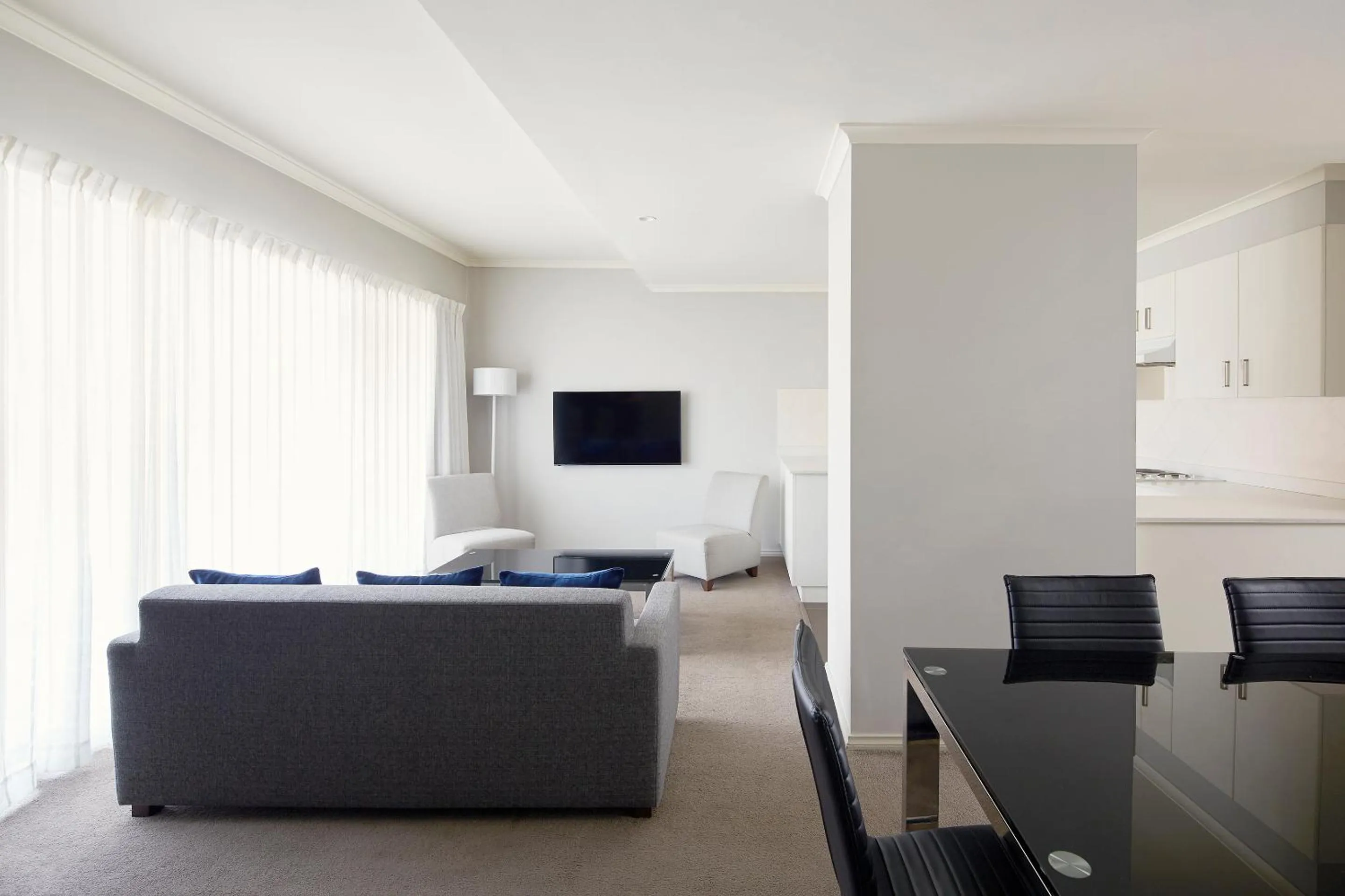 Four-Bedroom Deluxe Apartment in Pinnacle Apartments