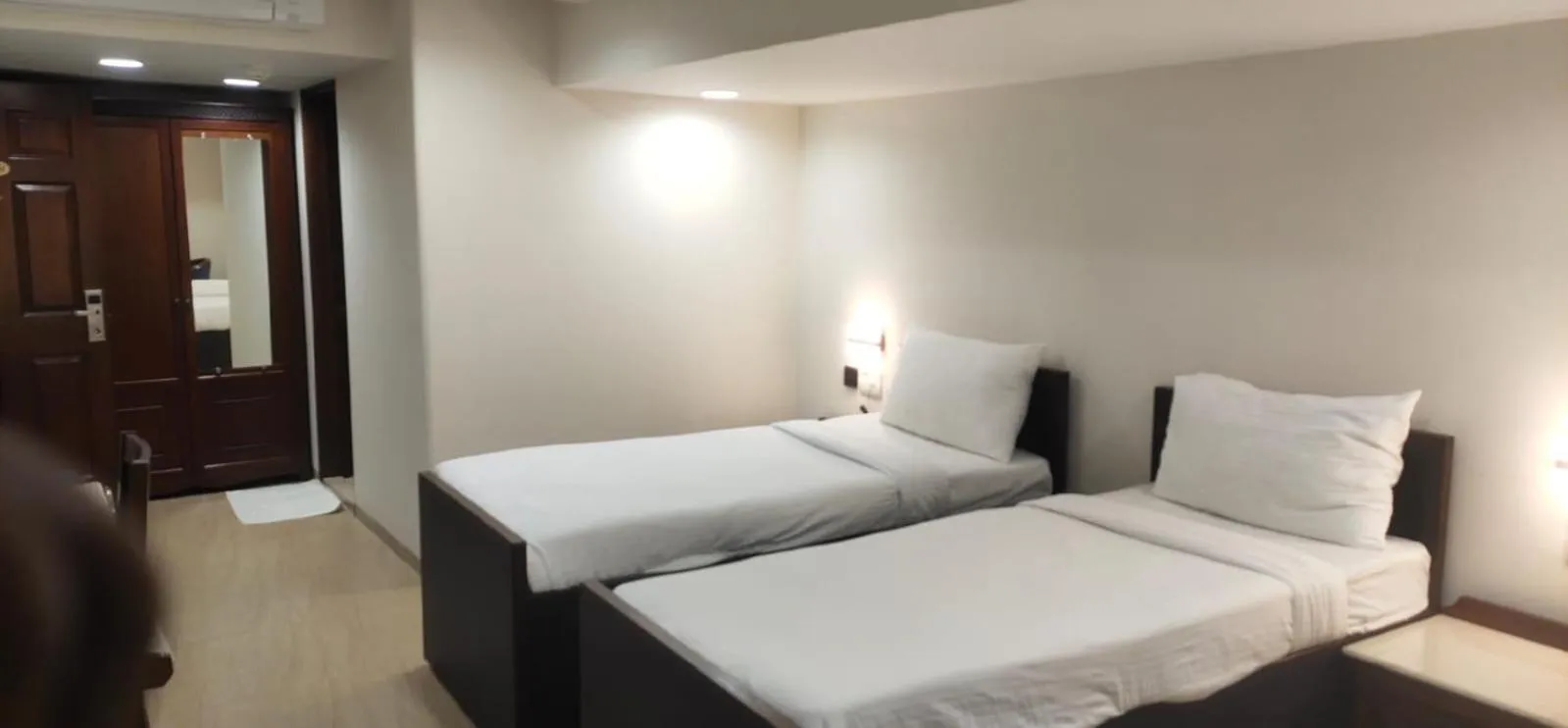 Deluxe Double Room in Hotel Sai Inn