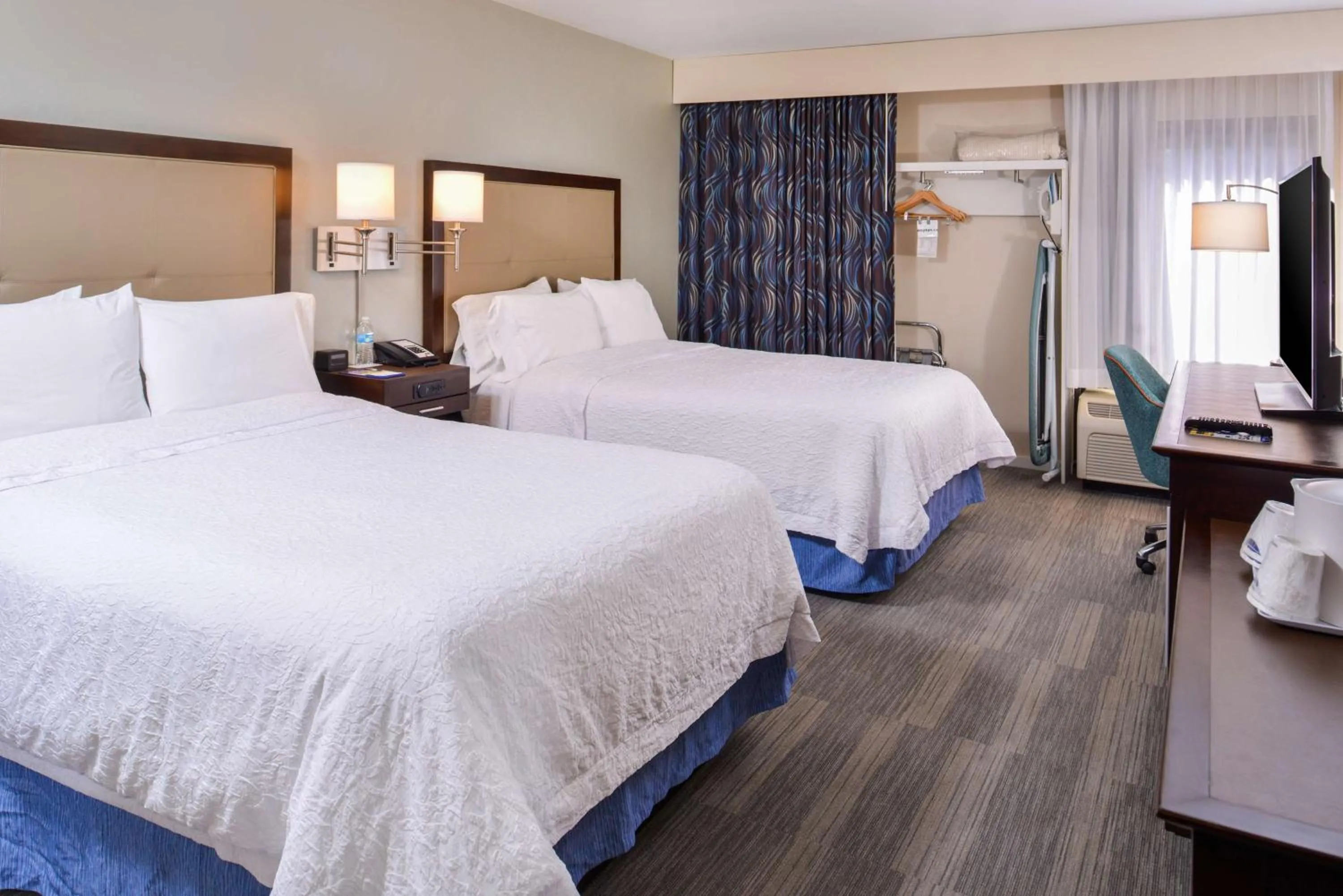 Double Room with Two Double Beds - Non-Smoking in Hampton Inn Seattle Airport