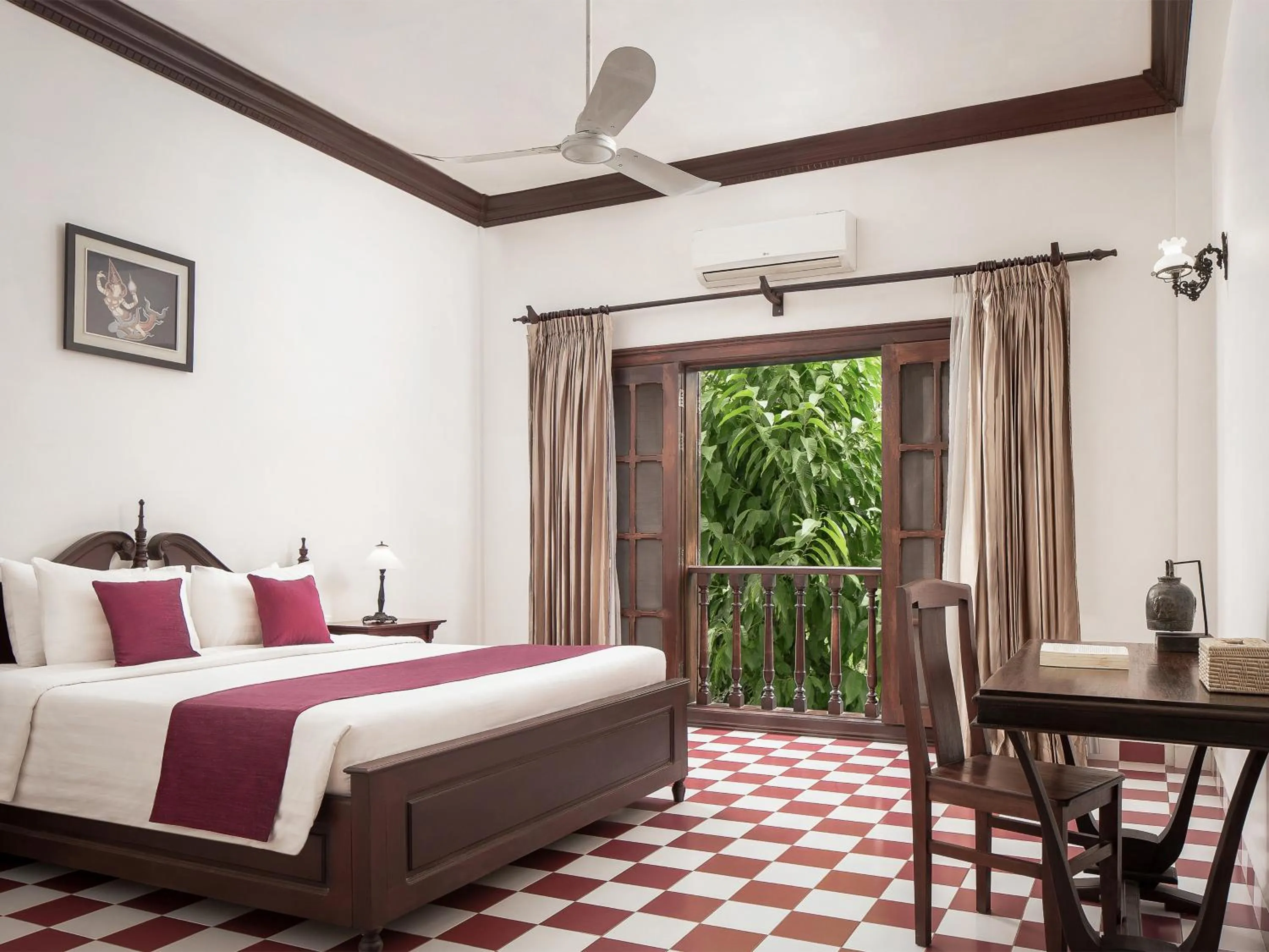 Two-Bedroom Suite in Chateau d'Angkor La Residence