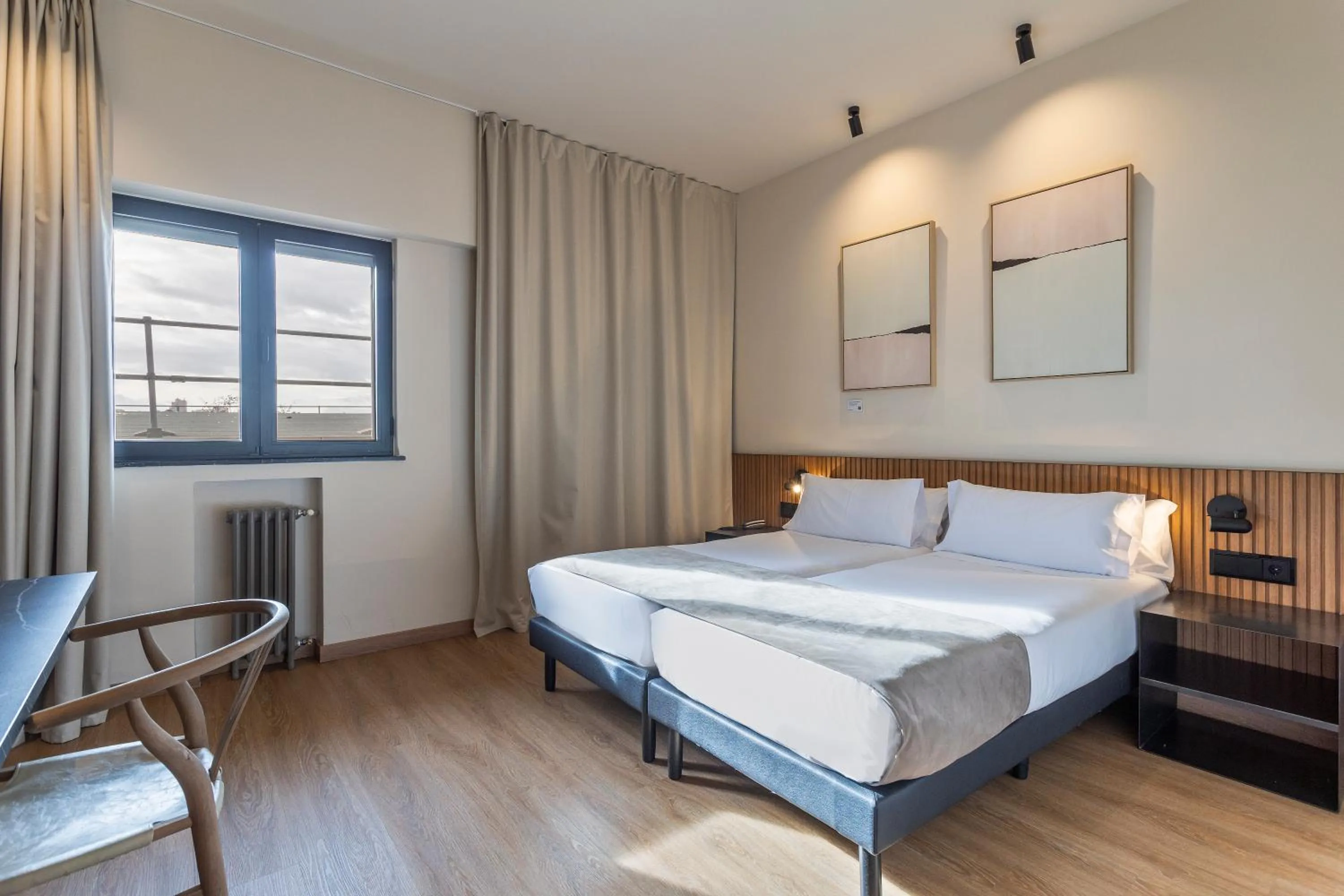 Standard Double Room in Hotel Acta Madfor