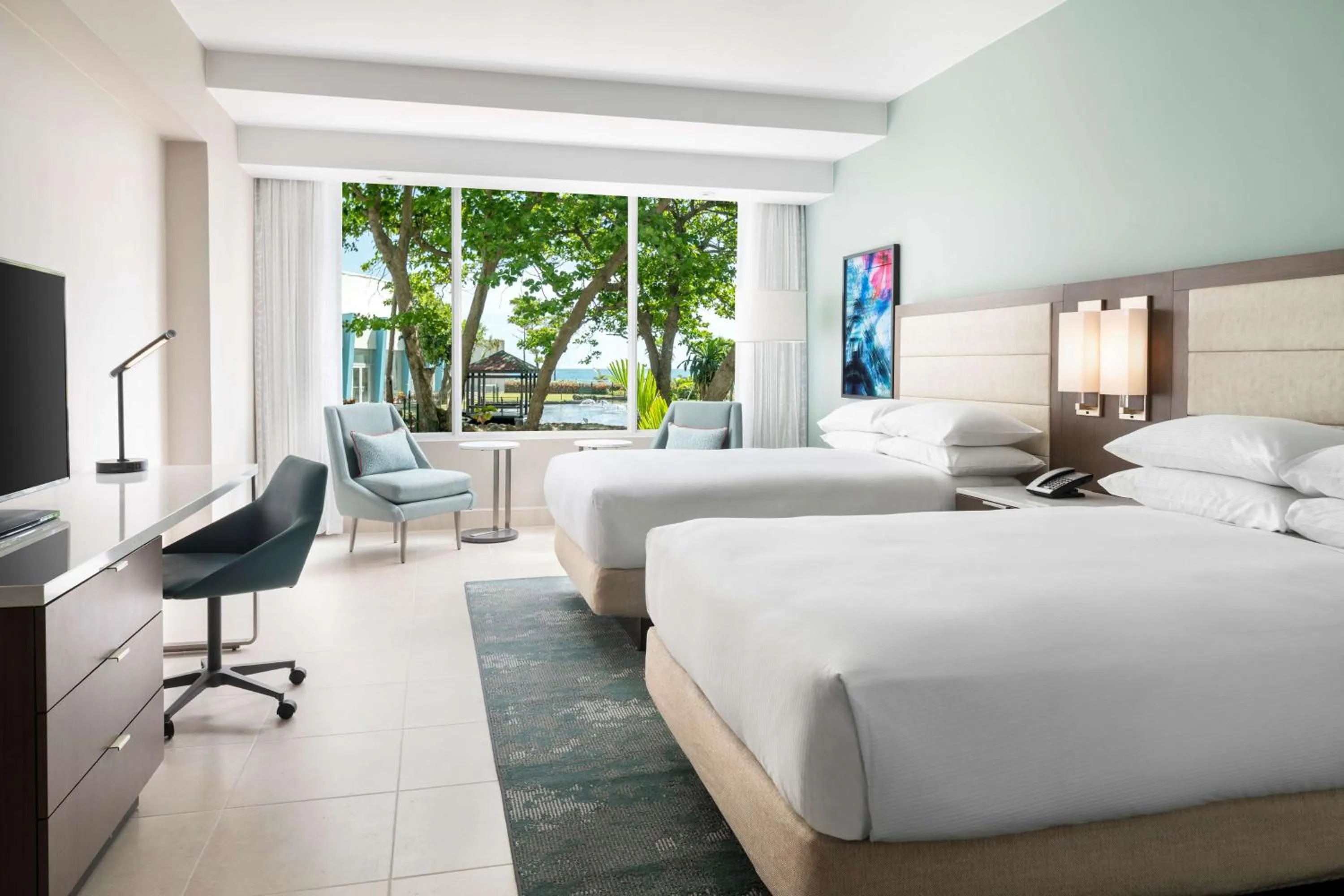 Double Room with Two Double Beds and Roll-in Shower - Mobility Access in Caribe Hilton