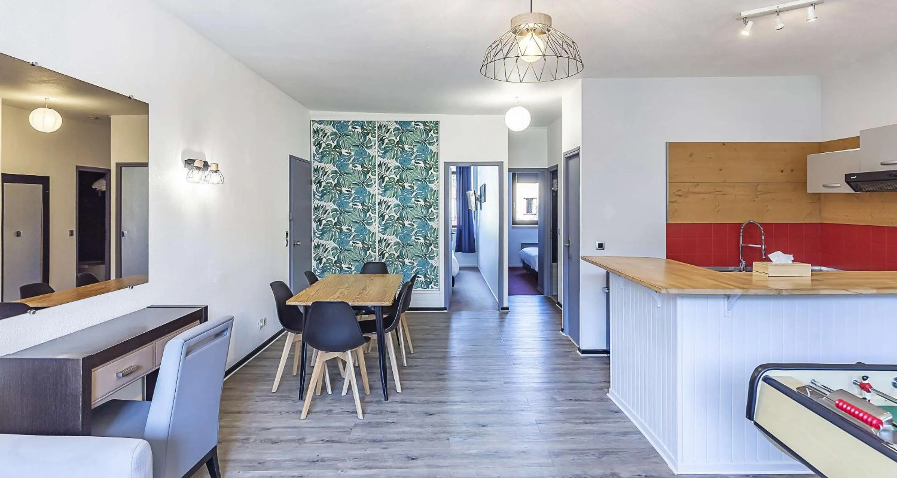 Two-Bedroom Apartment with Two Queen Beds and One Single Bed - Non-Smoking in Sure Hotel by Best Western Annecy