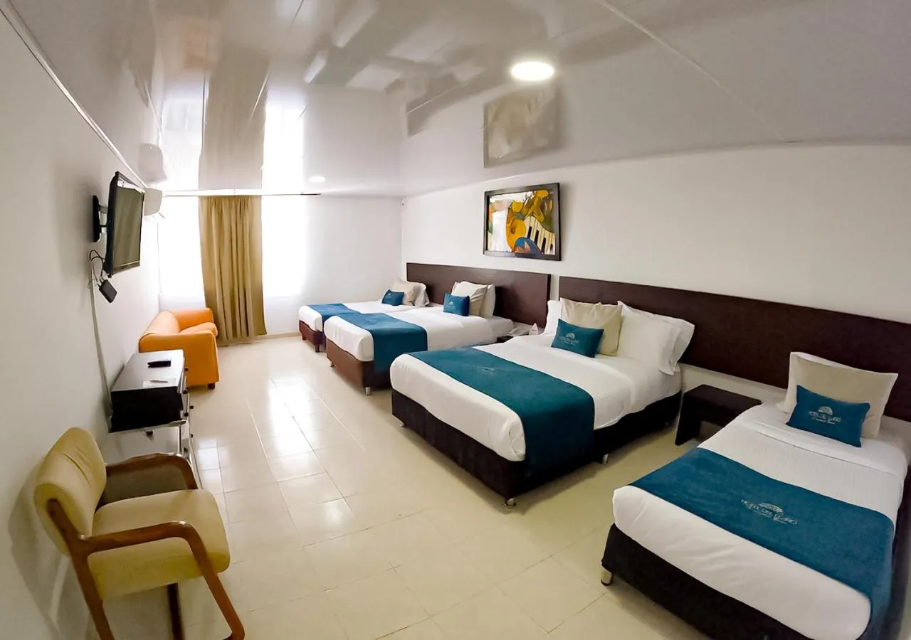 Standard Quadruple Room in Hotel del Llano