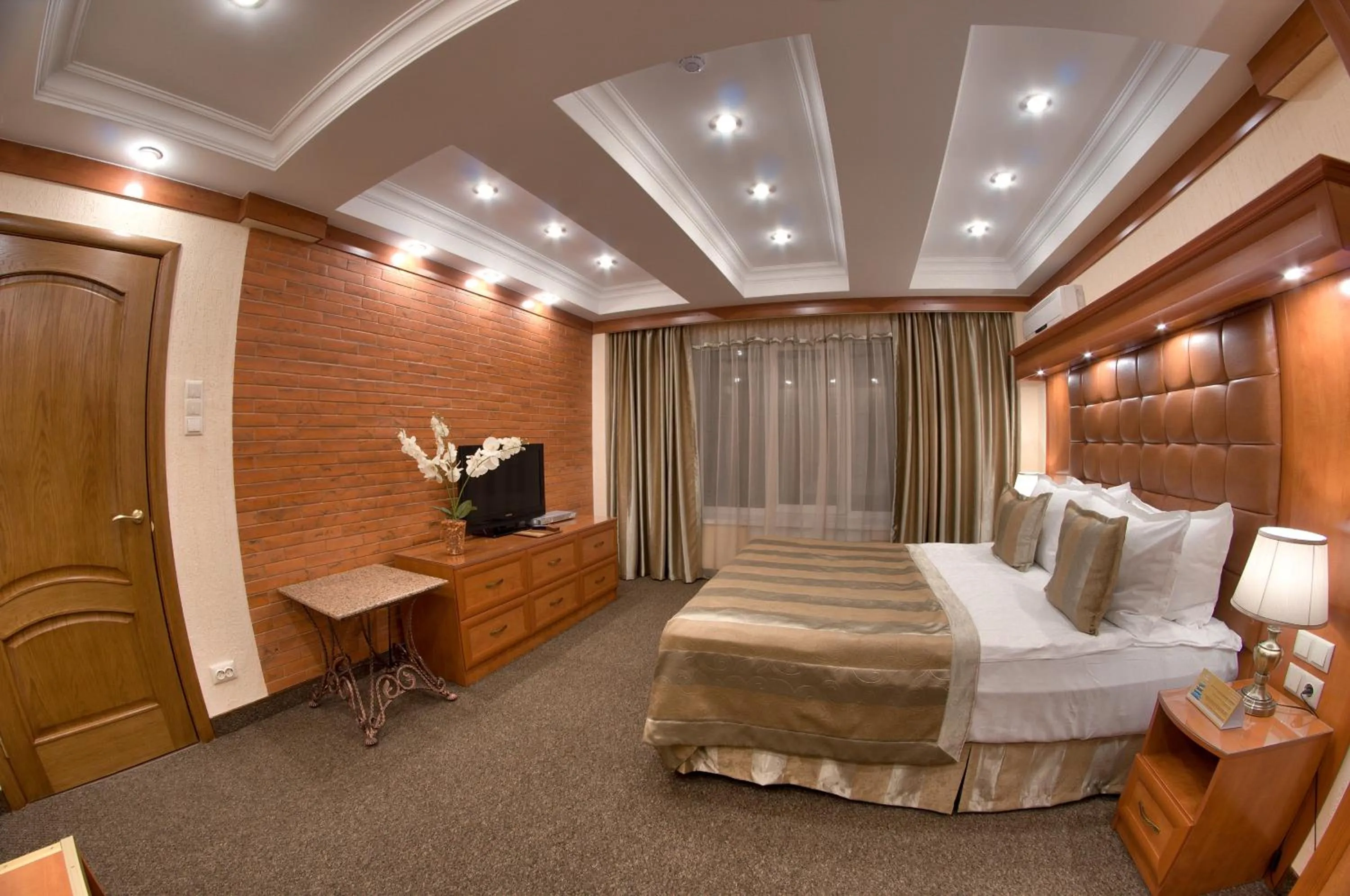 One-Bedroom Suite - single occupancy in Hotel Uyut Almaty