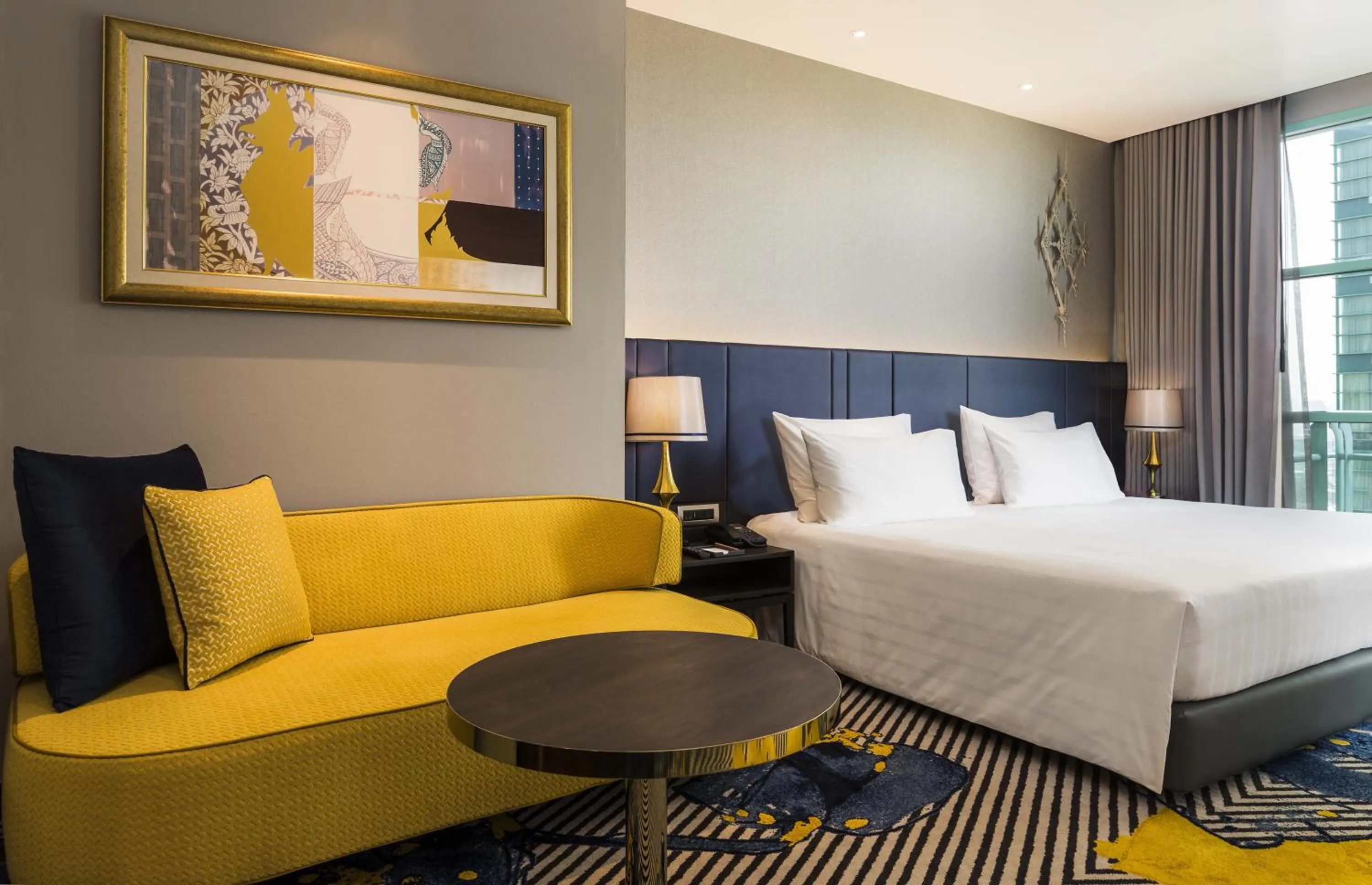 Grand Deluxe Club King City View in Chatrium Hotel Riverside Bangkok