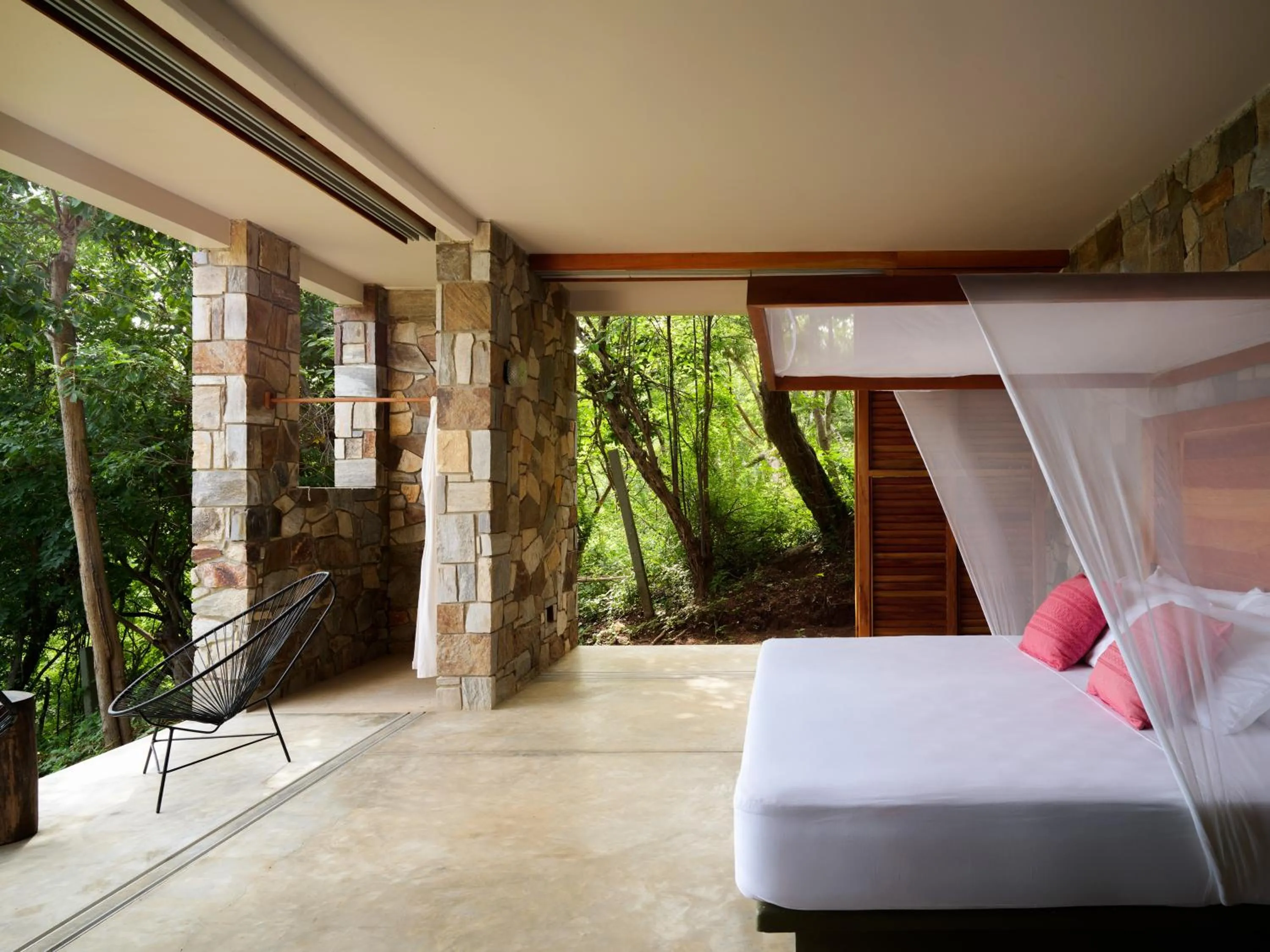 Deluxe Bungalow with Garden View in Cocolia Hotel