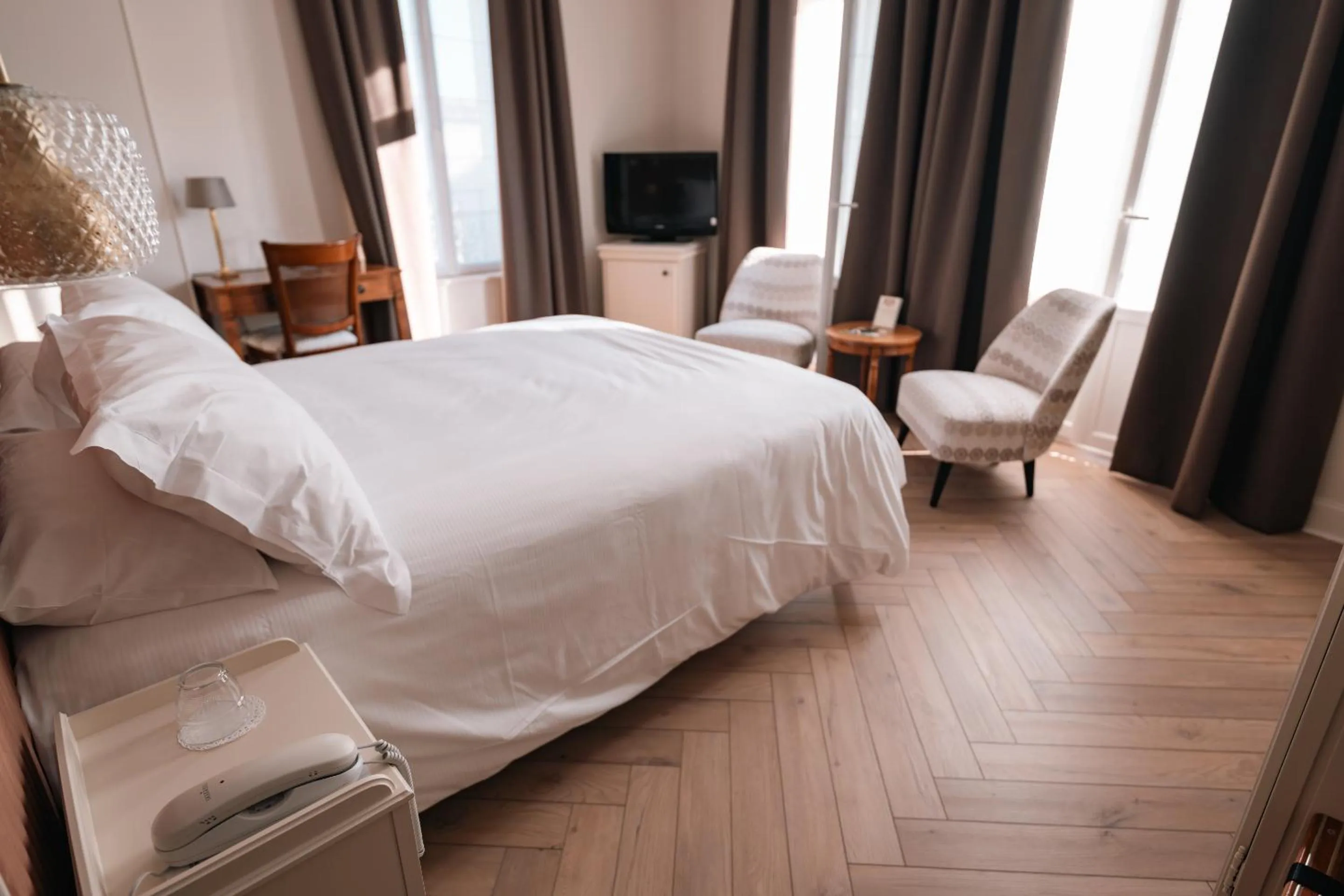 Superior Double Room in Hôtel Castel Jeanson